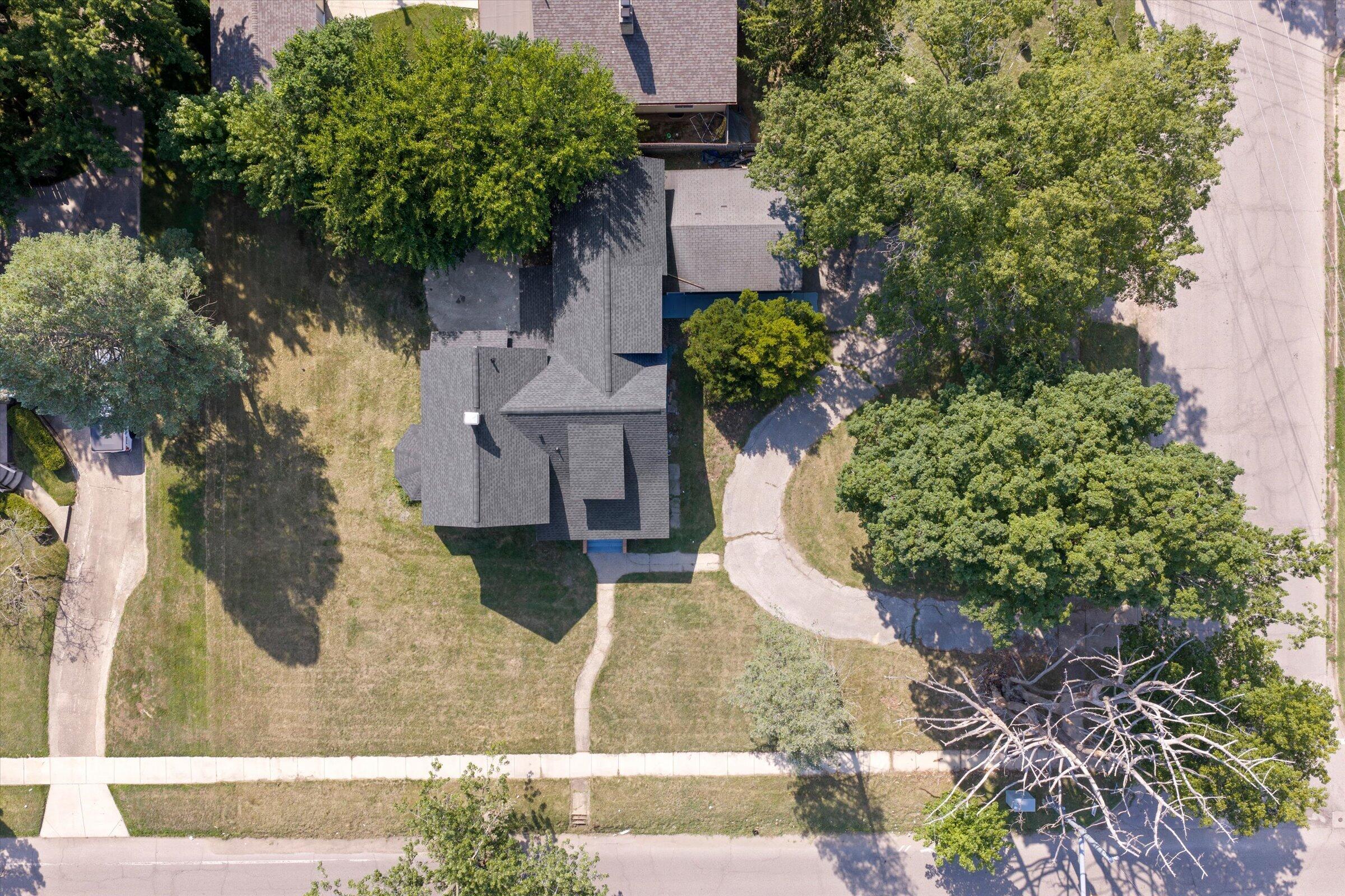 1118 Colfax Avenue Benton Harbor MI 49022