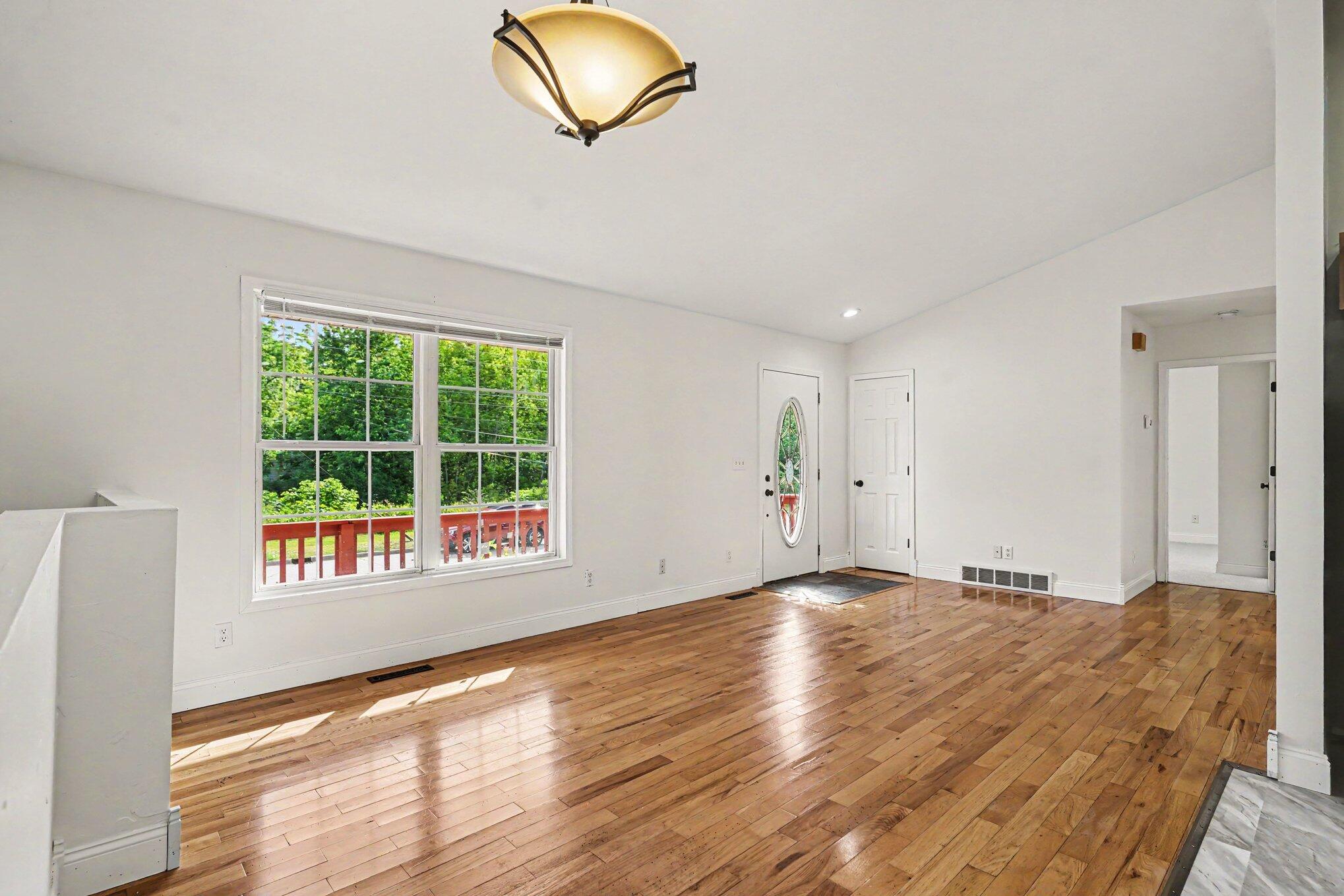 2499 Greenwood Street Muskegon MI 49441