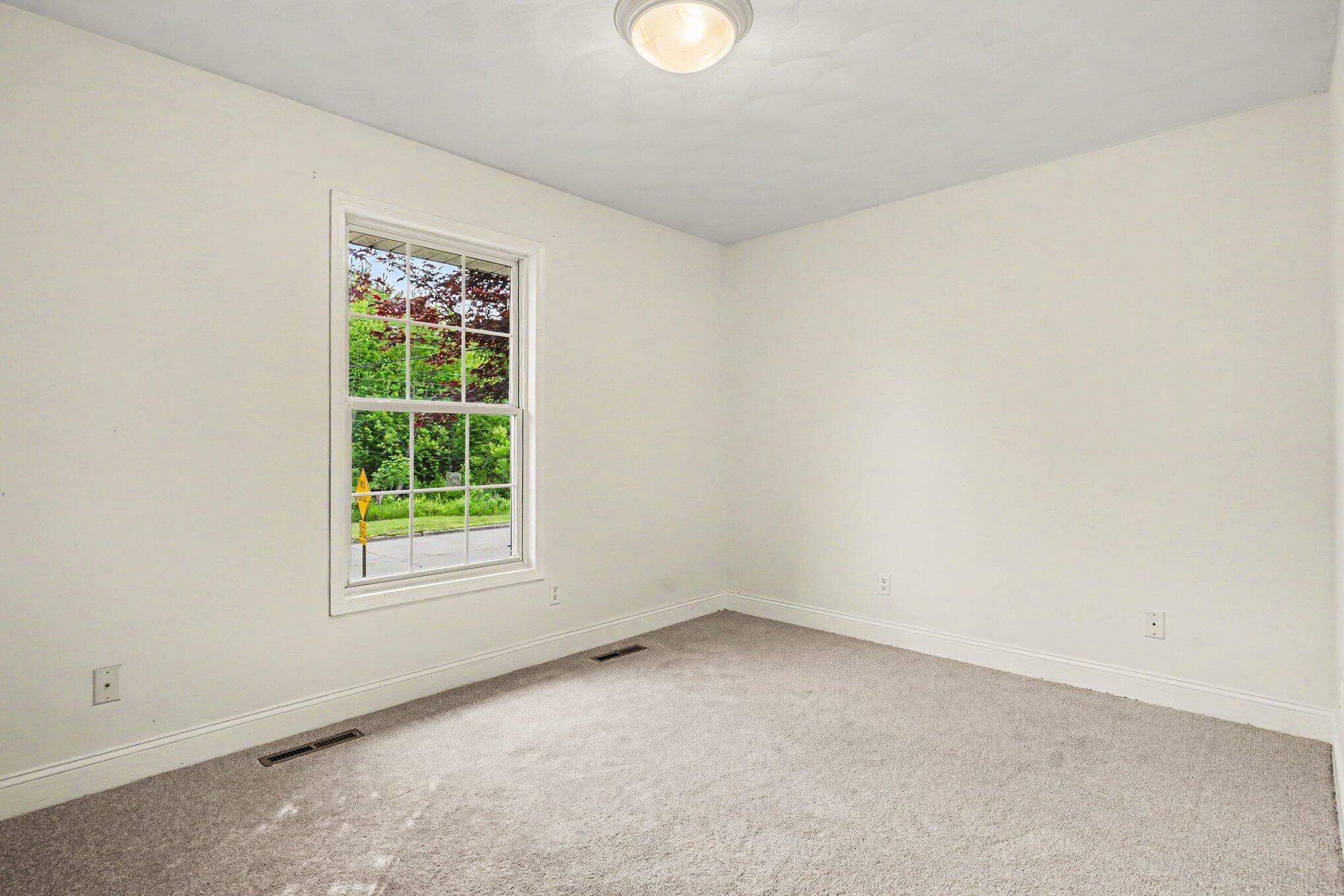 2499 Greenwood Street Muskegon MI 49441