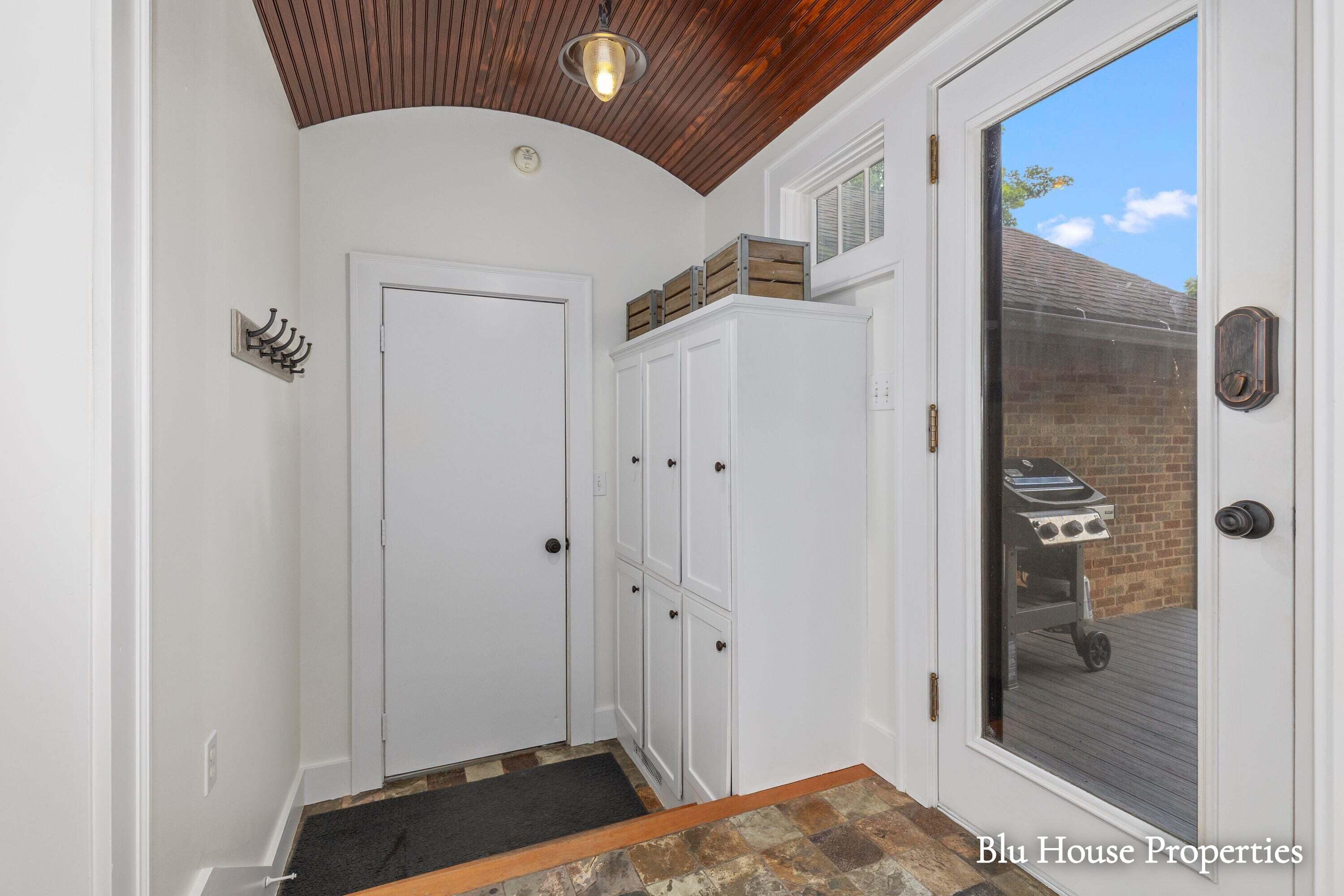 1024 Cadillac Drive SE Grand Rapids MI 49506