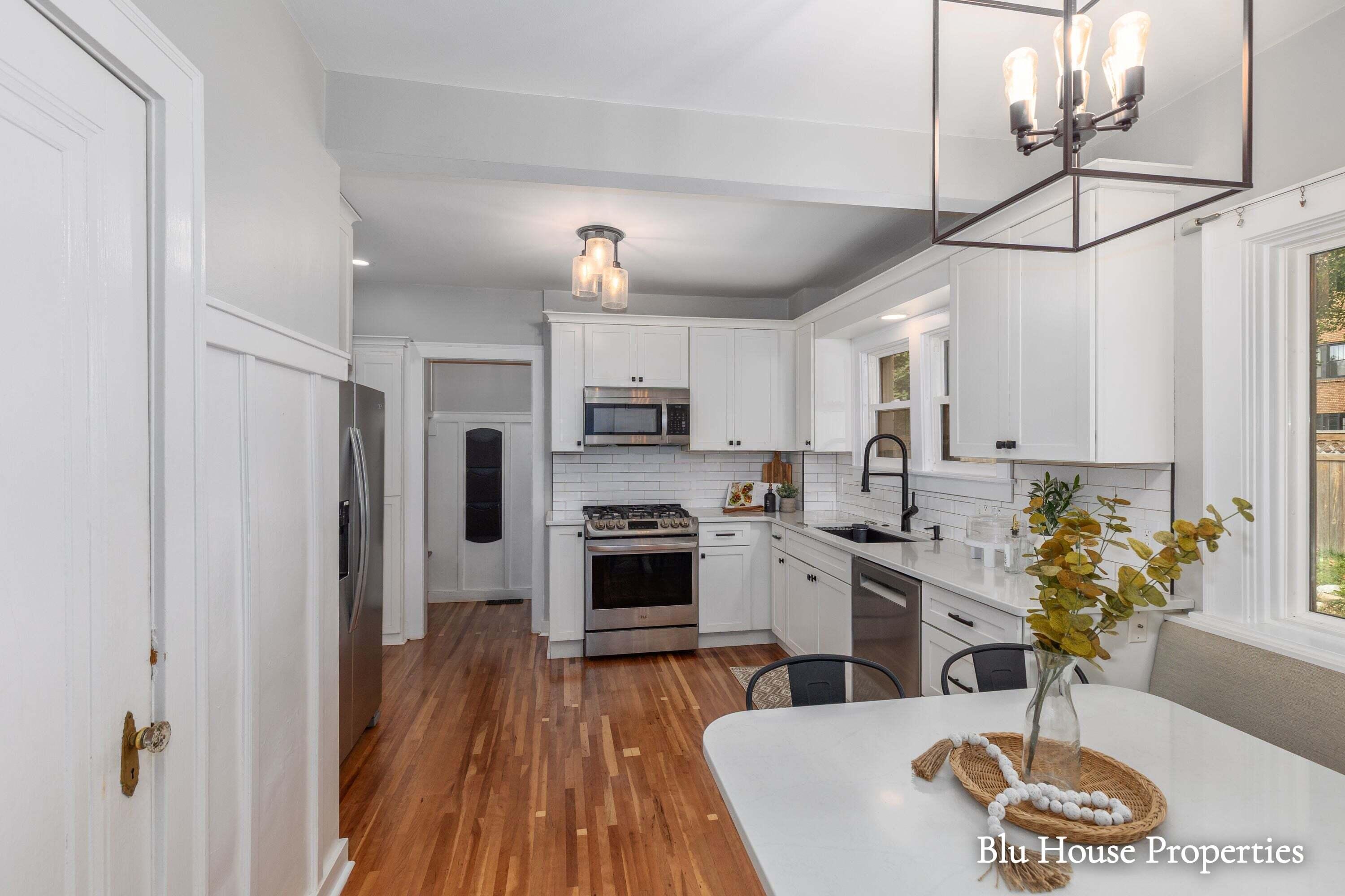 1024 Cadillac Drive SE Grand Rapids MI 49506