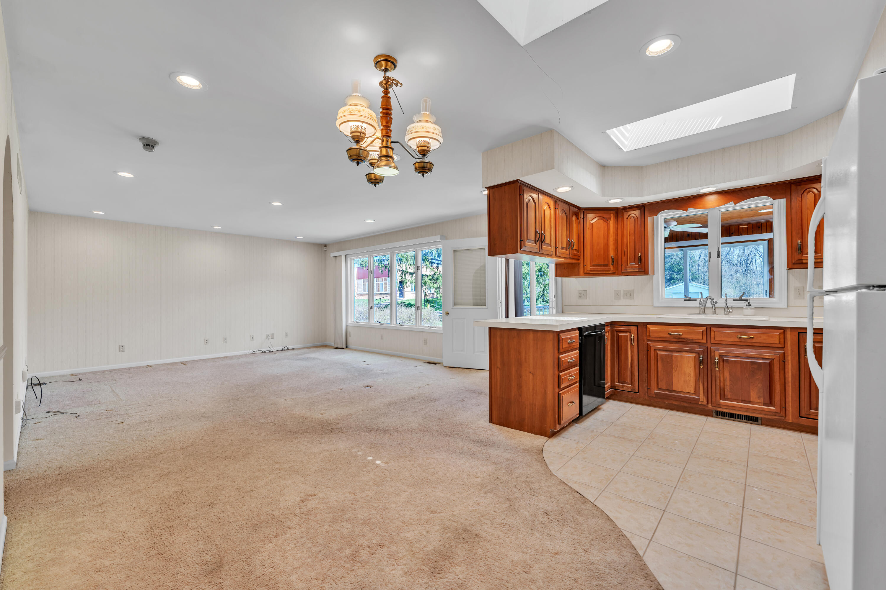 918 Nichols Road Kalamazoo MI 49006