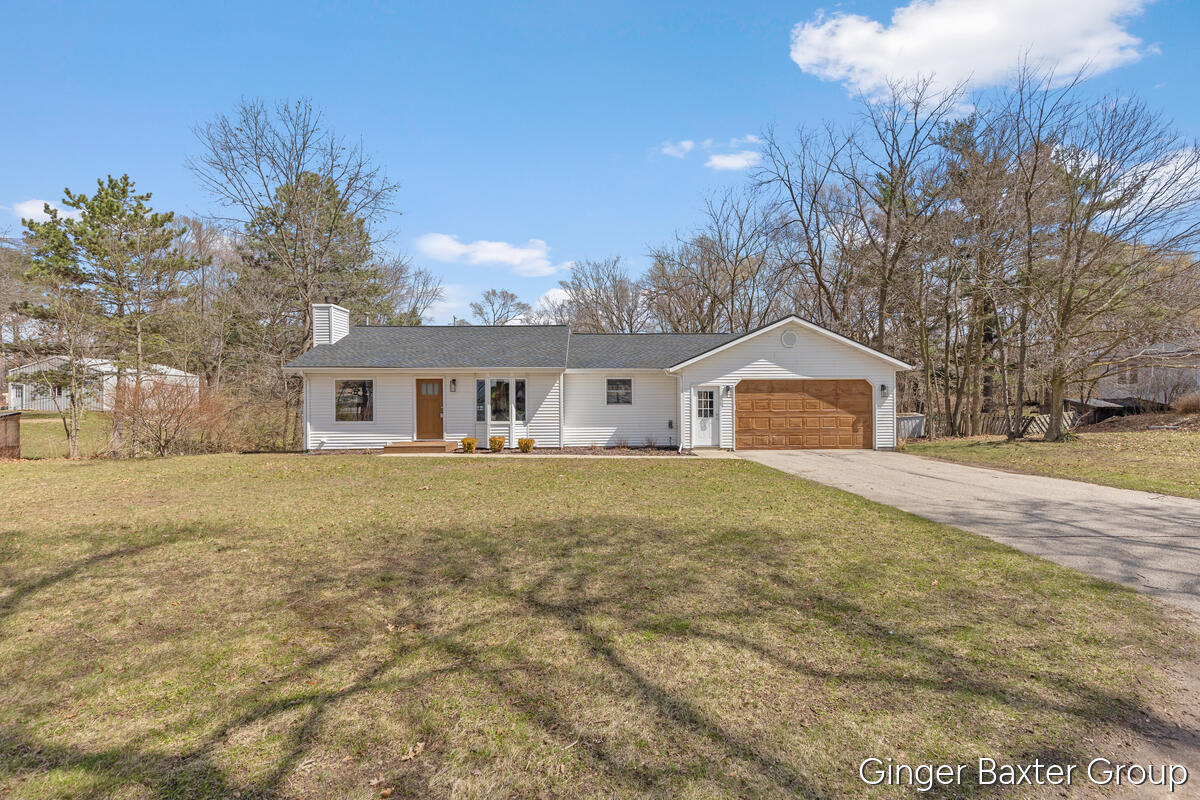4372 Hunsberger Avenue NE Grand Rapids MI 49525