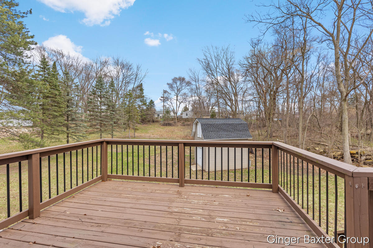 4372 Hunsberger Avenue NE Grand Rapids MI 49525