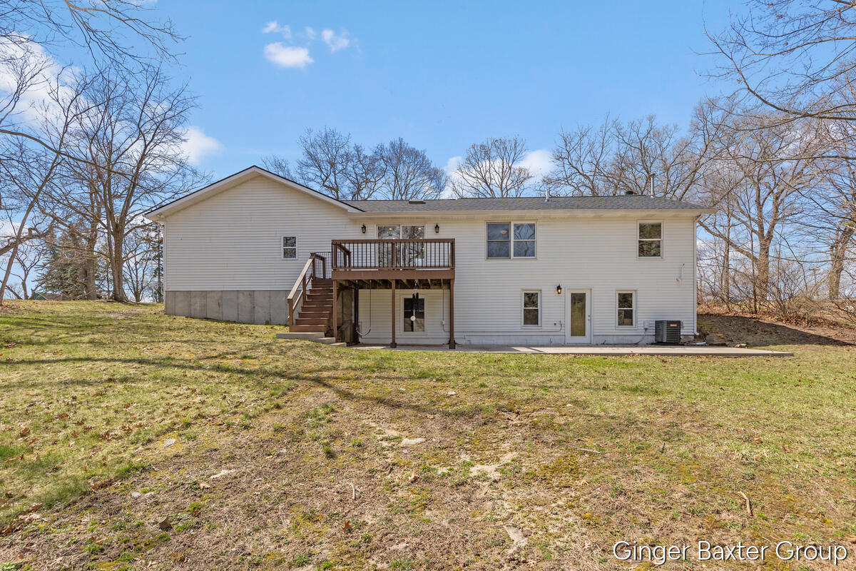 4372 Hunsberger Avenue NE Grand Rapids MI 49525