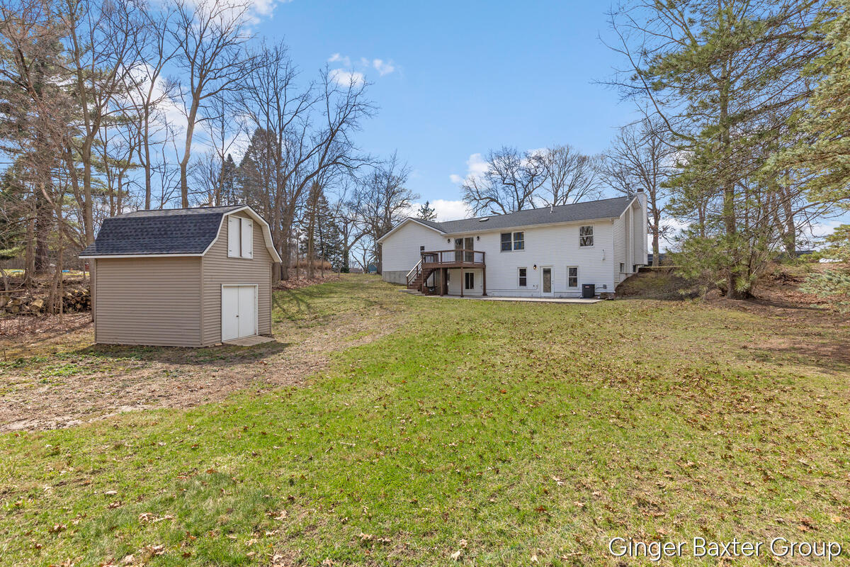 4372 Hunsberger Avenue NE Grand Rapids MI 49525