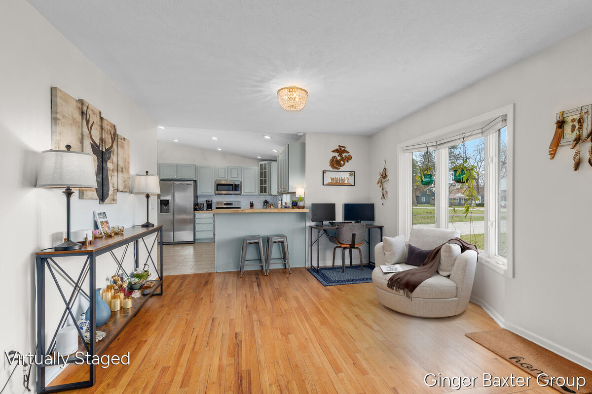 4372 Hunsberger Avenue NE Grand Rapids MI 49525