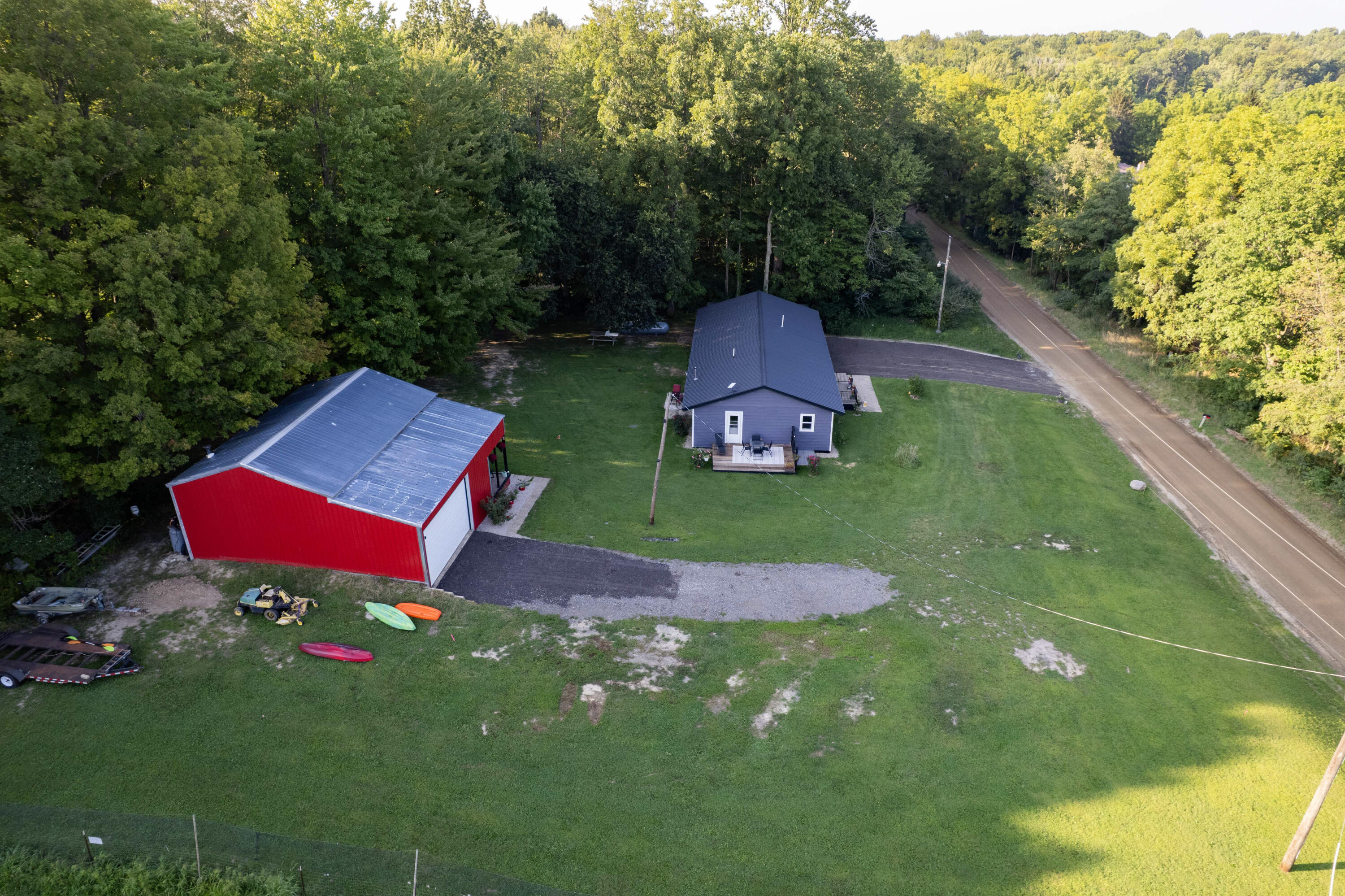 14910 Boyle Lake Road Buchanan MI 49107