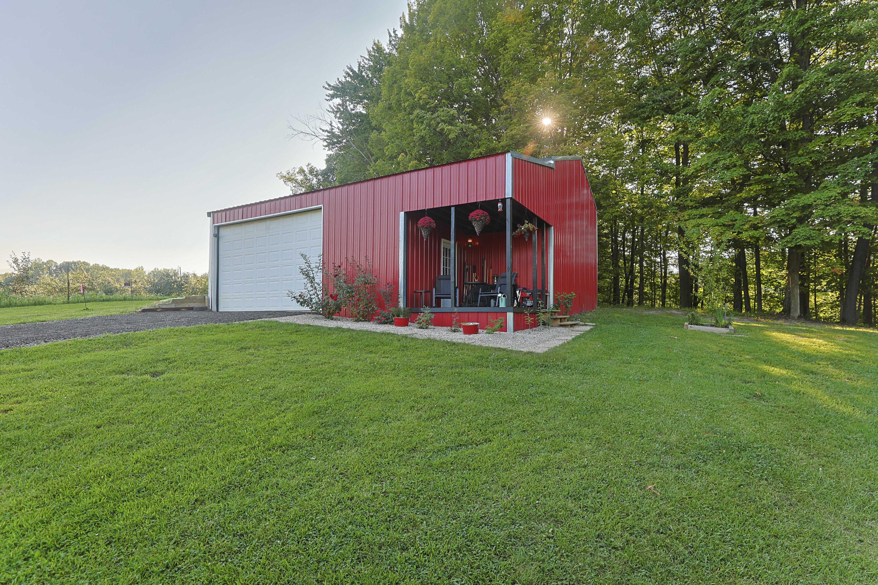 14910 Boyle Lake Road Buchanan MI 49107