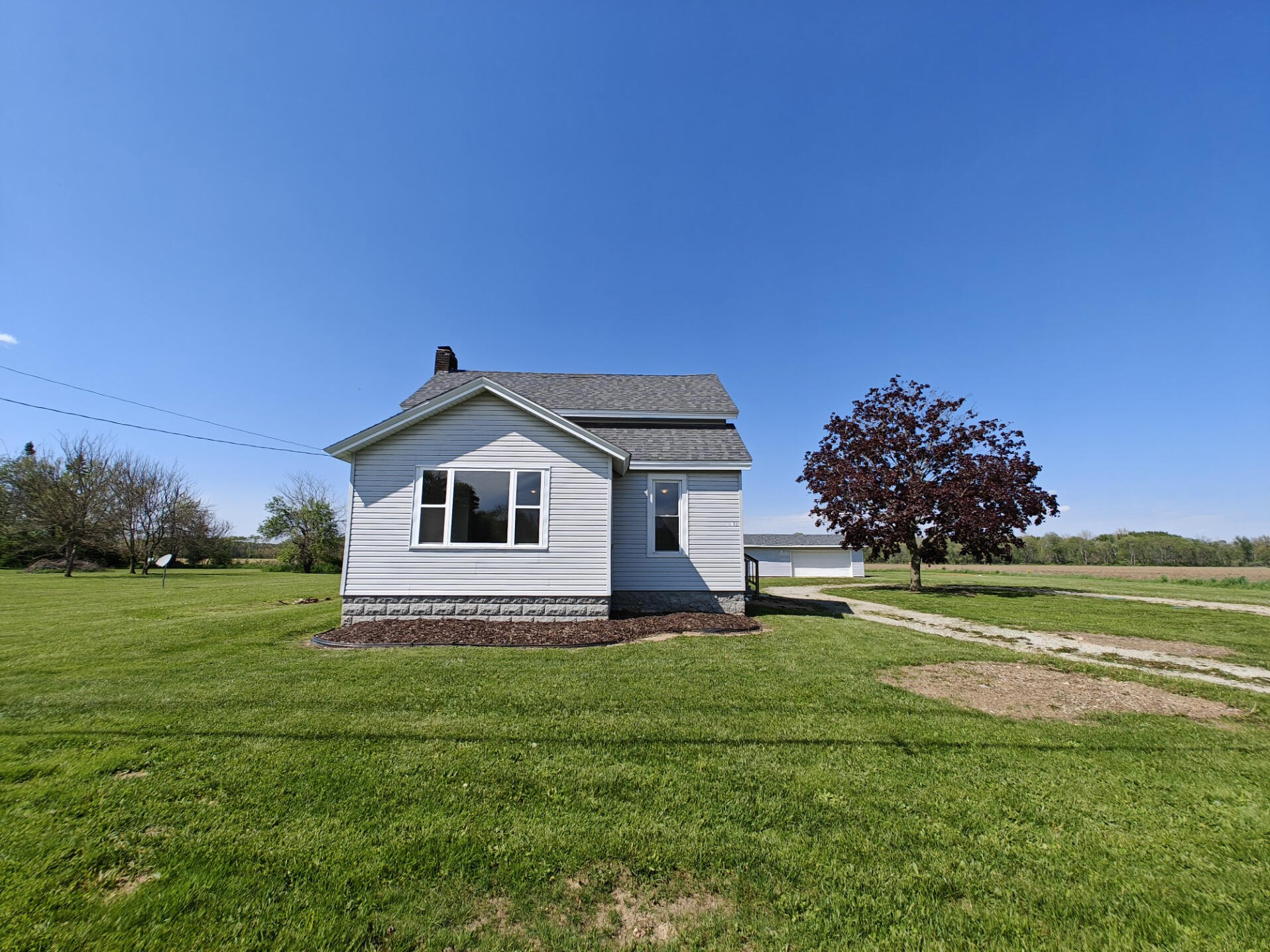 31532 M 62 W Dowagiac MI 49047