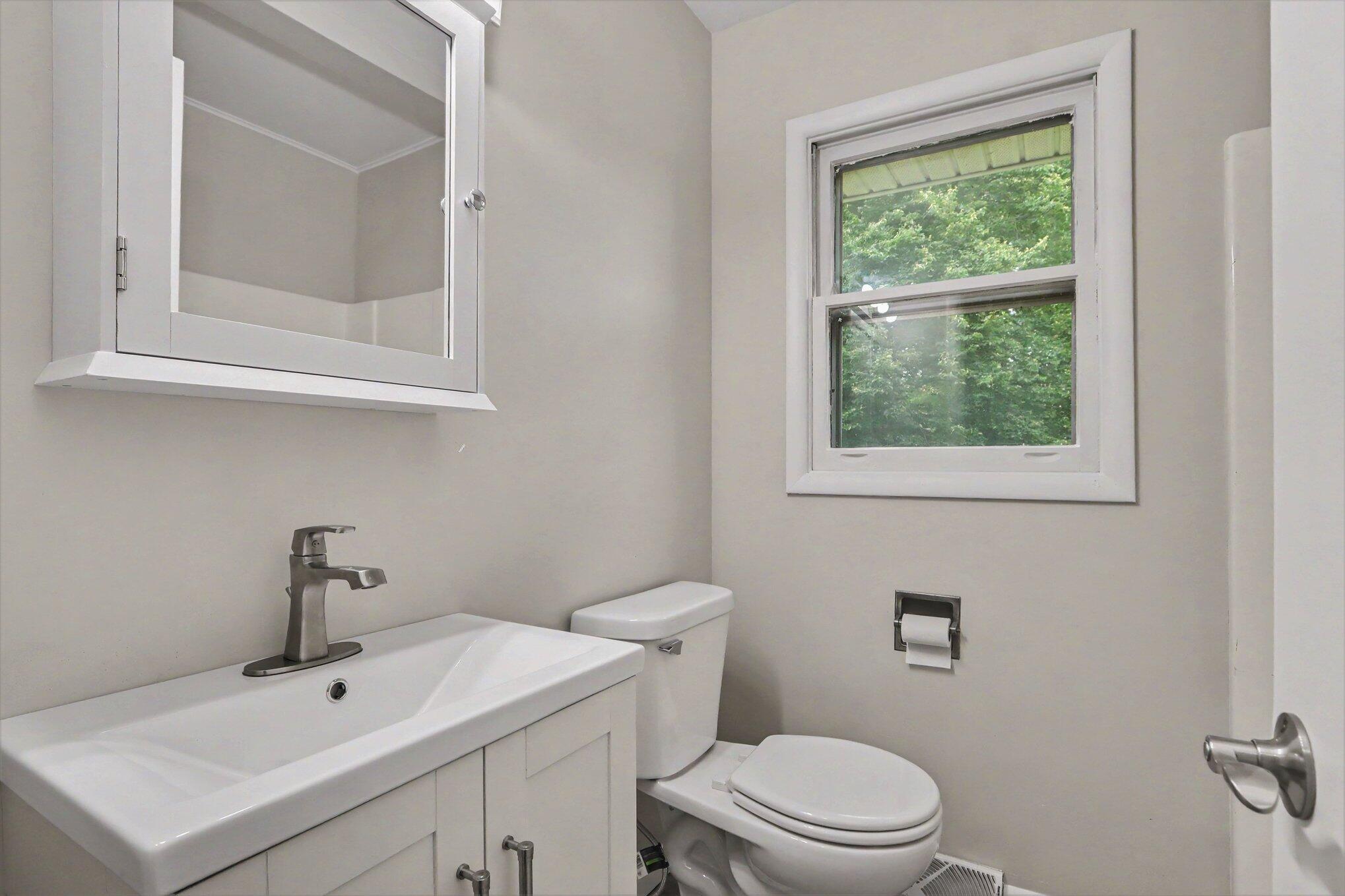 6083 Woodlea Drive Kalamazoo MI 49048