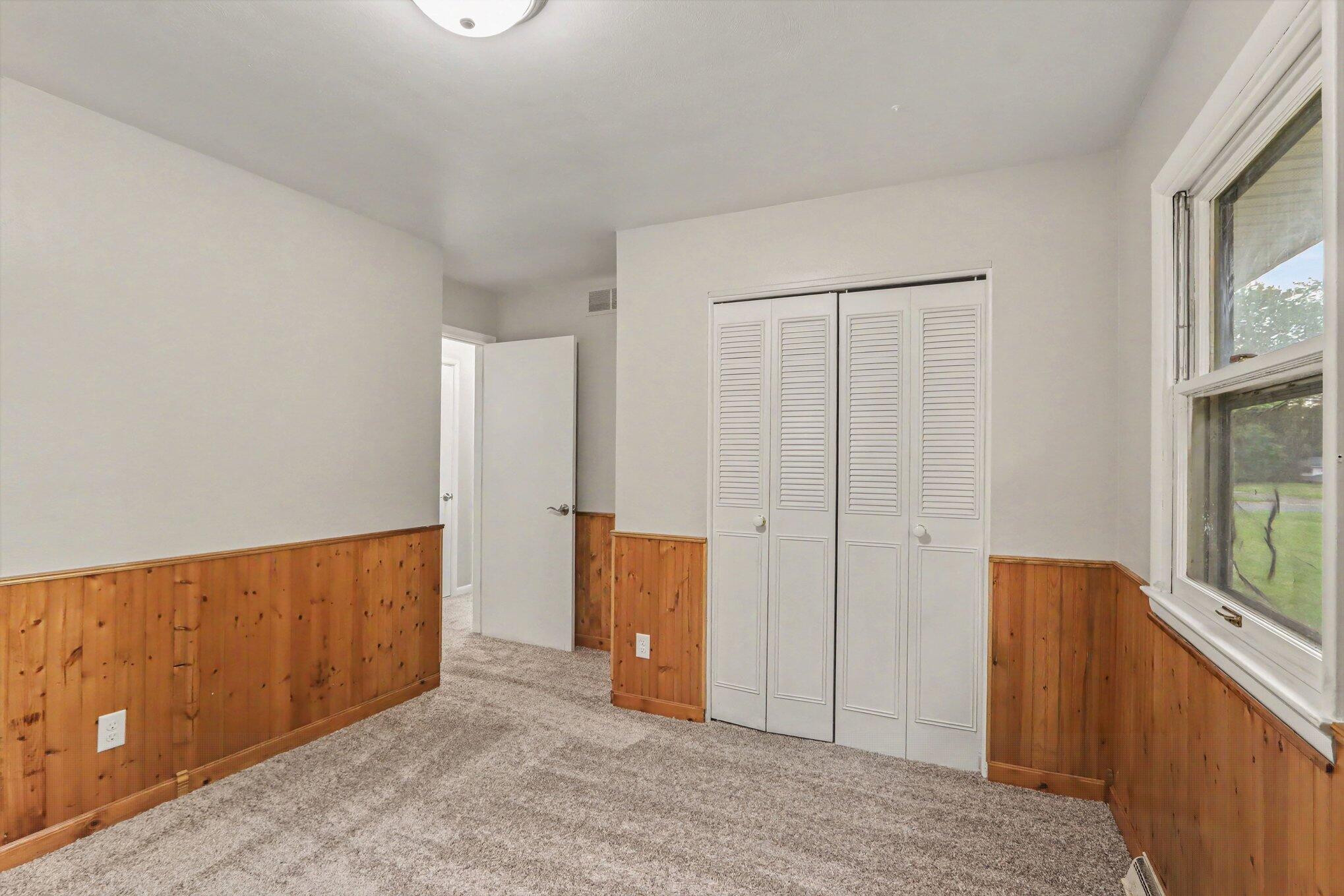 6083 Woodlea Drive Kalamazoo MI 49048
