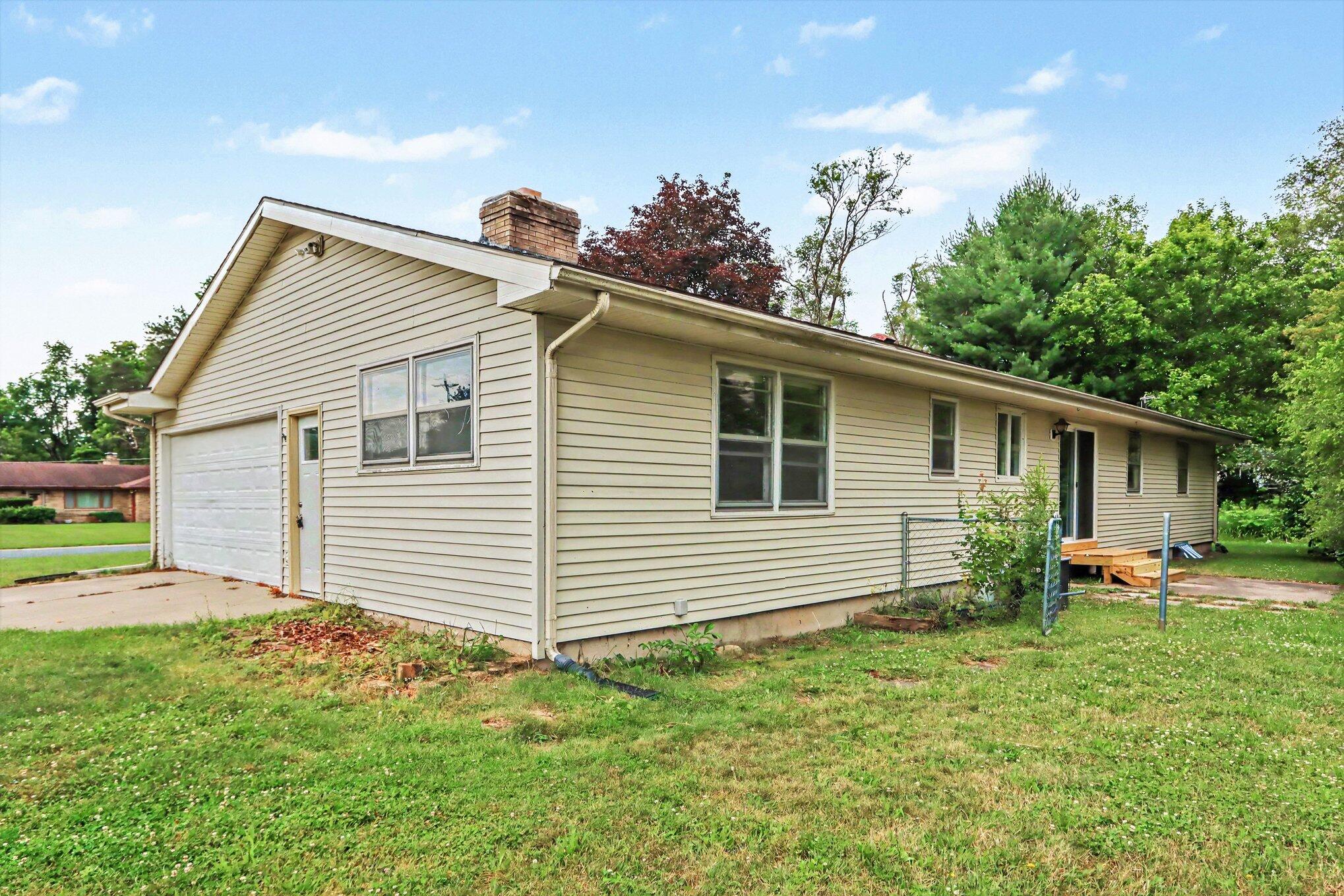 6083 Woodlea Drive Kalamazoo MI 49048
