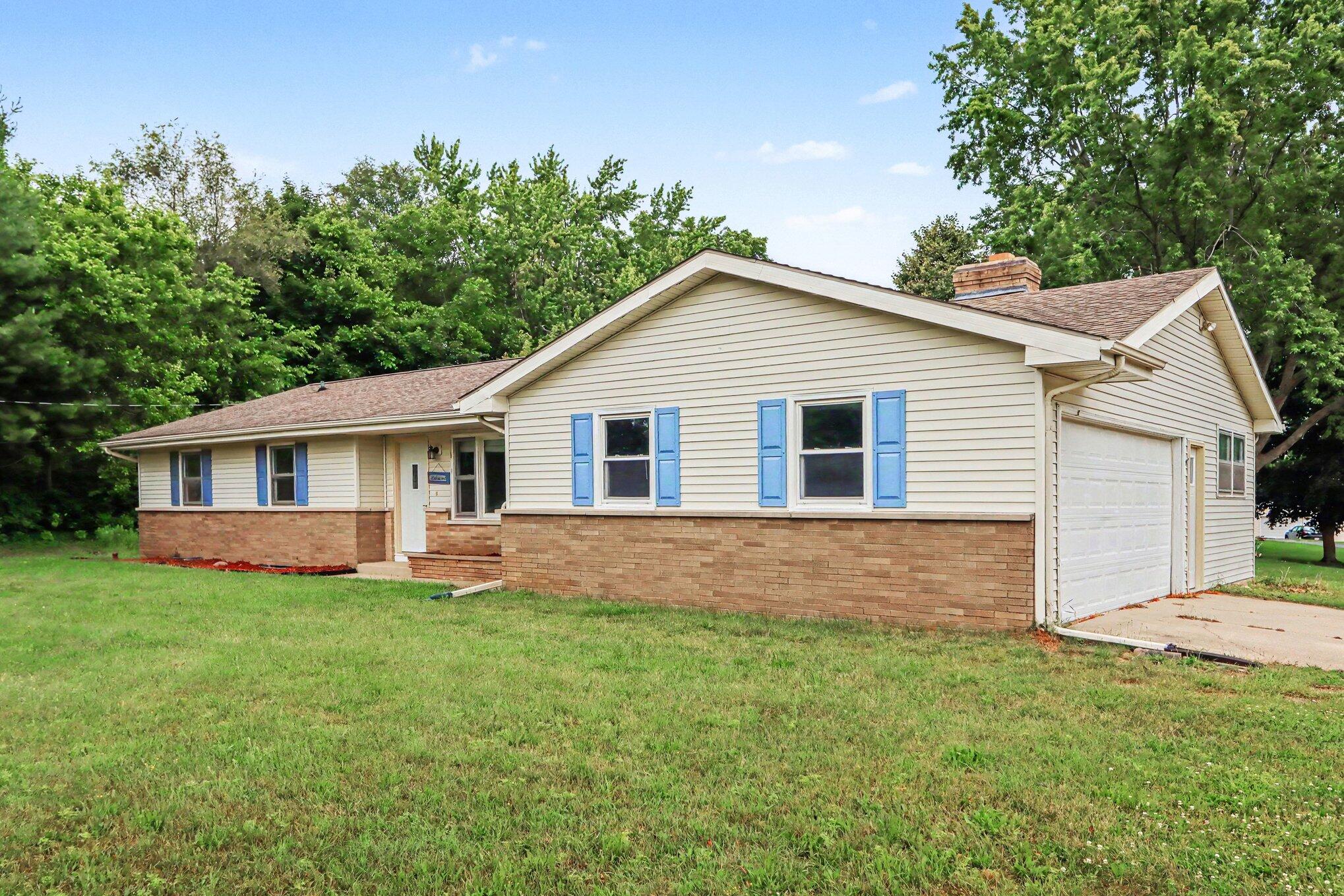 6083 Woodlea Drive Kalamazoo MI 49048
