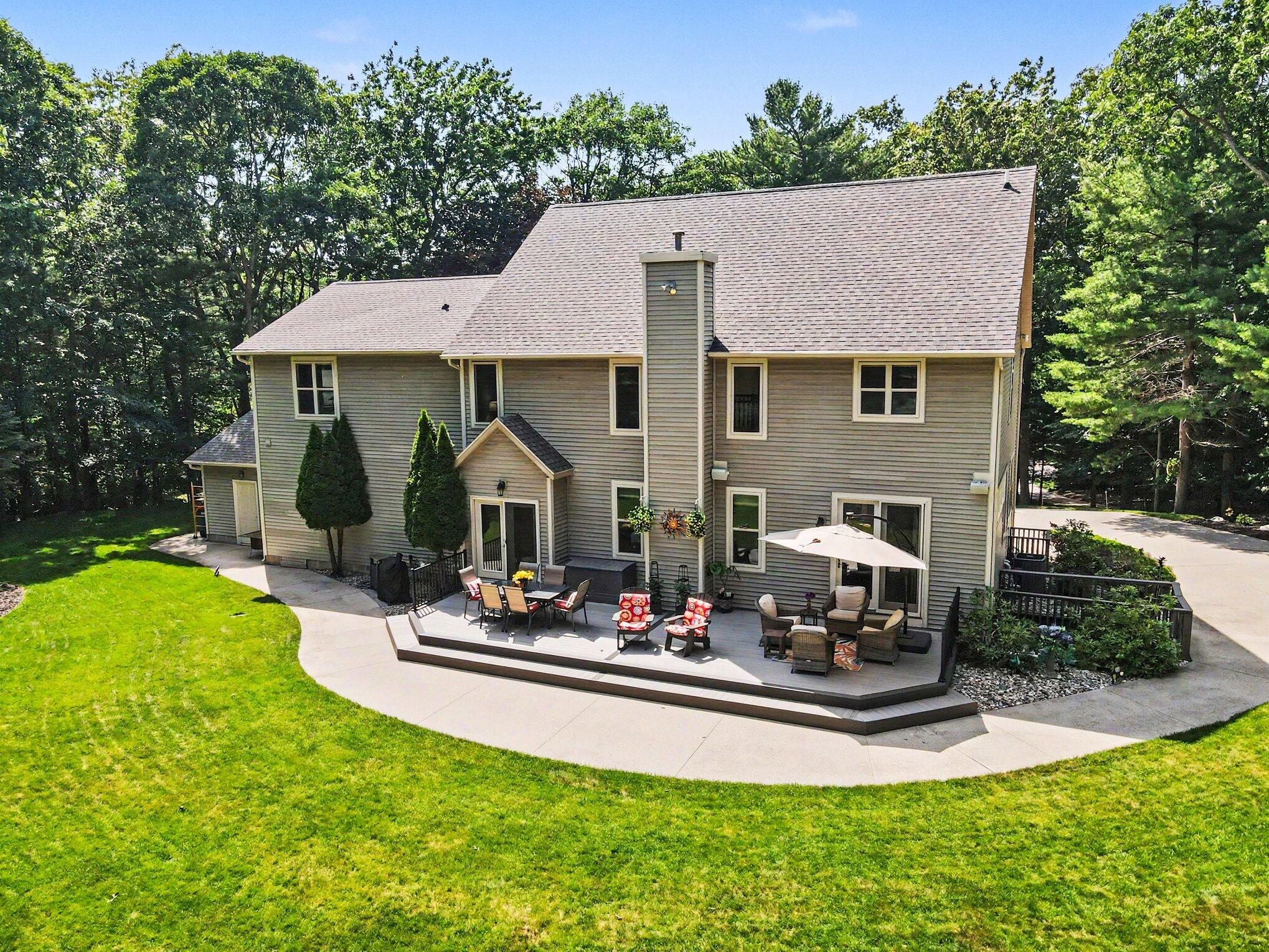 2081 Forest View Drive Norton Shores MI 49441