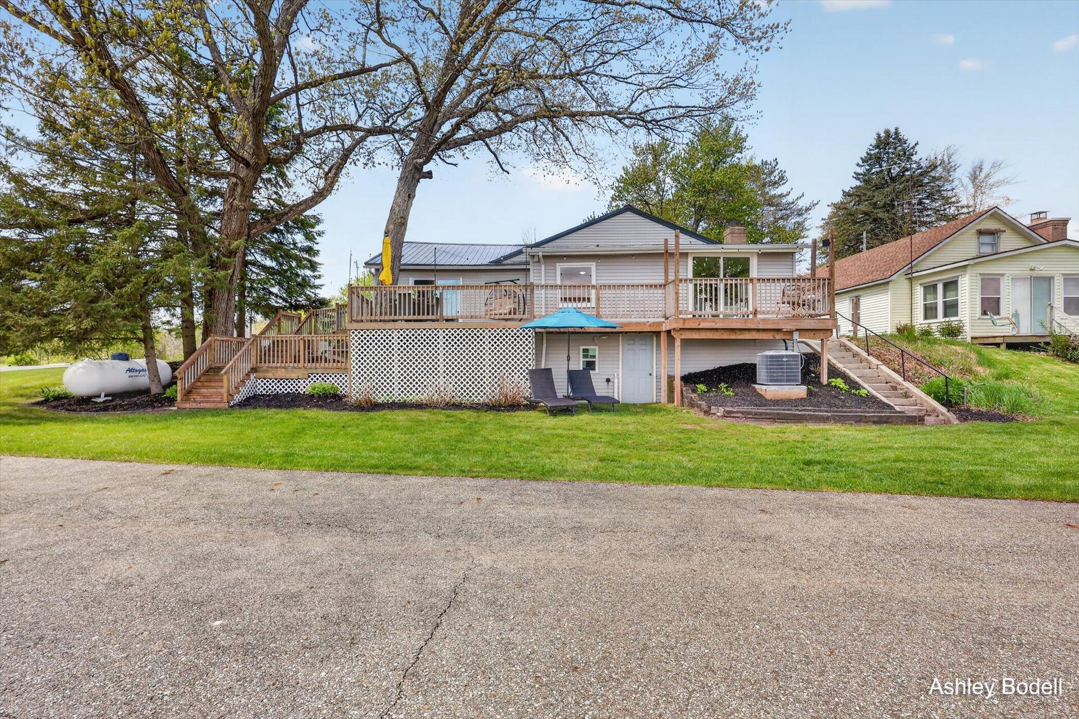 3880 Bell Lake Drive NE Ada MI 49301