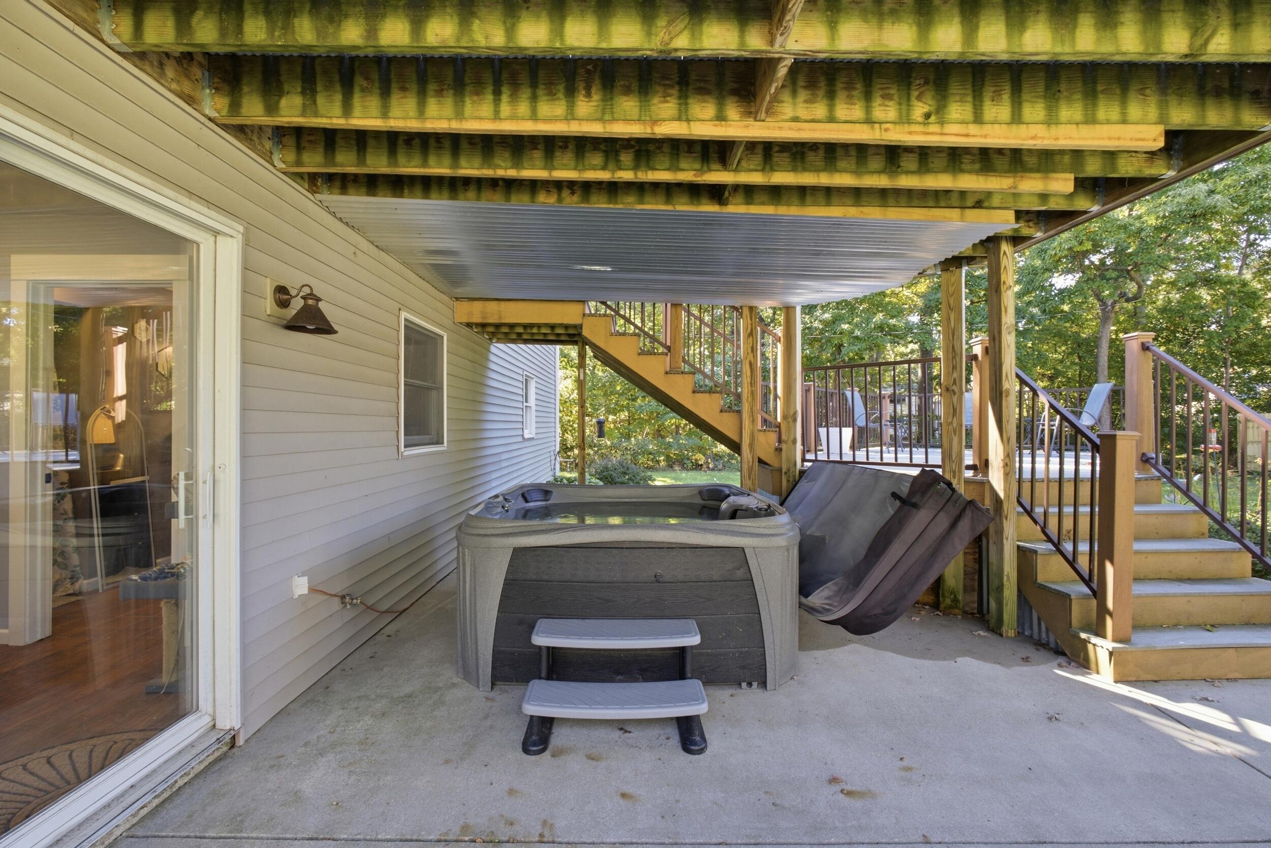 14719 Park Grand Haven MI 49417