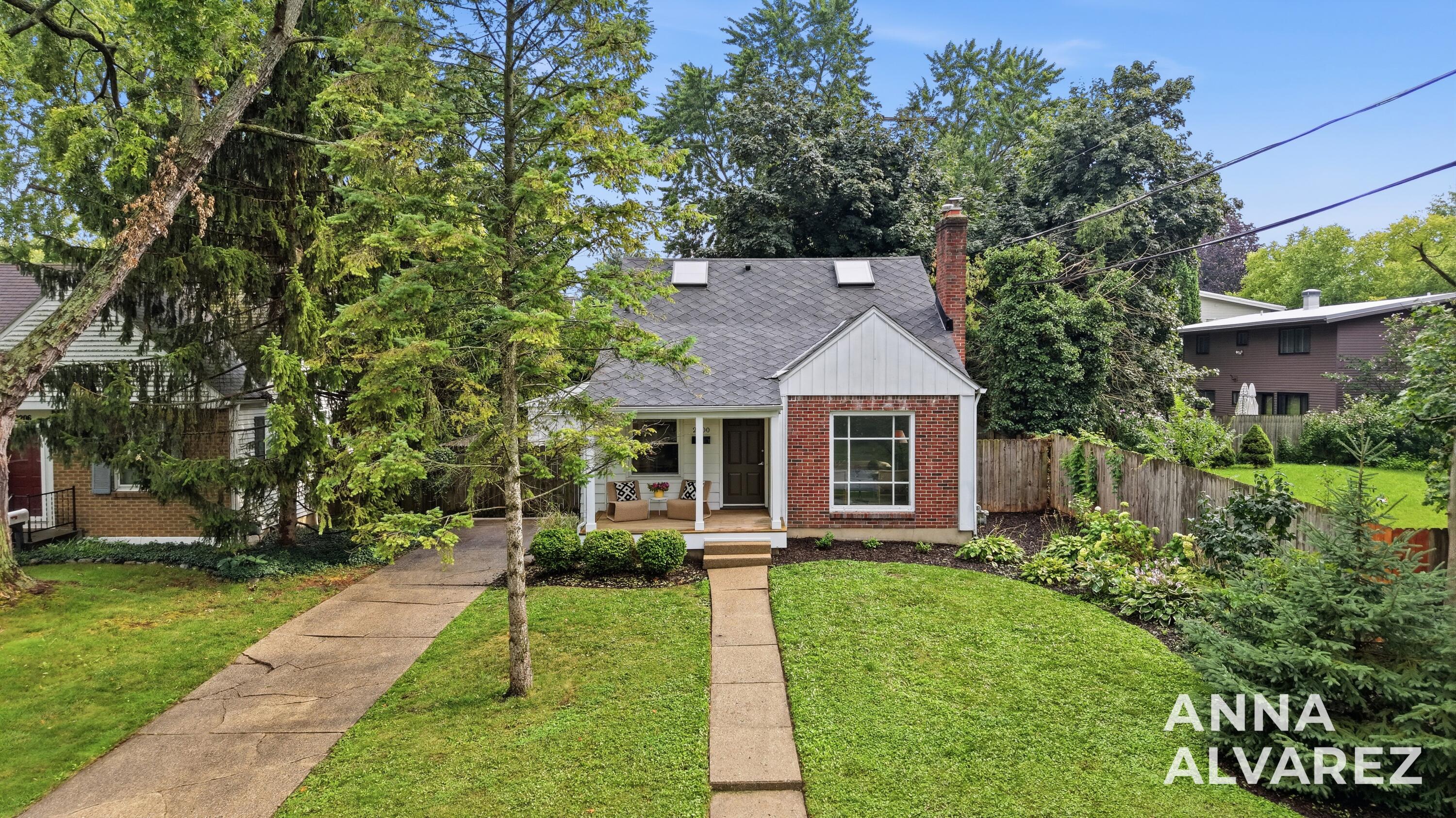2200 Estelle Drive SE East Grand Rapids MI 49506