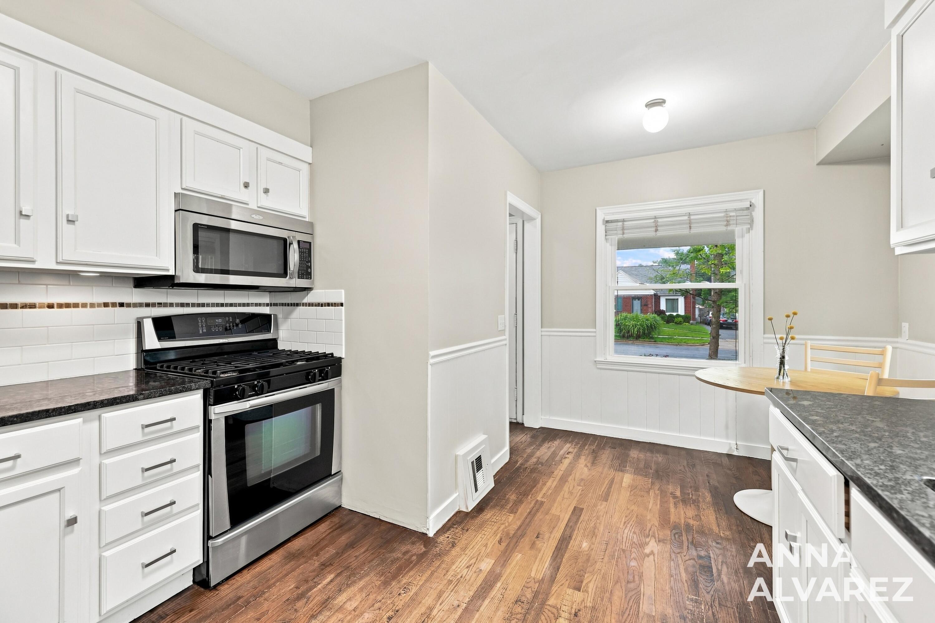 2200 Estelle Drive SE East Grand Rapids MI 49506