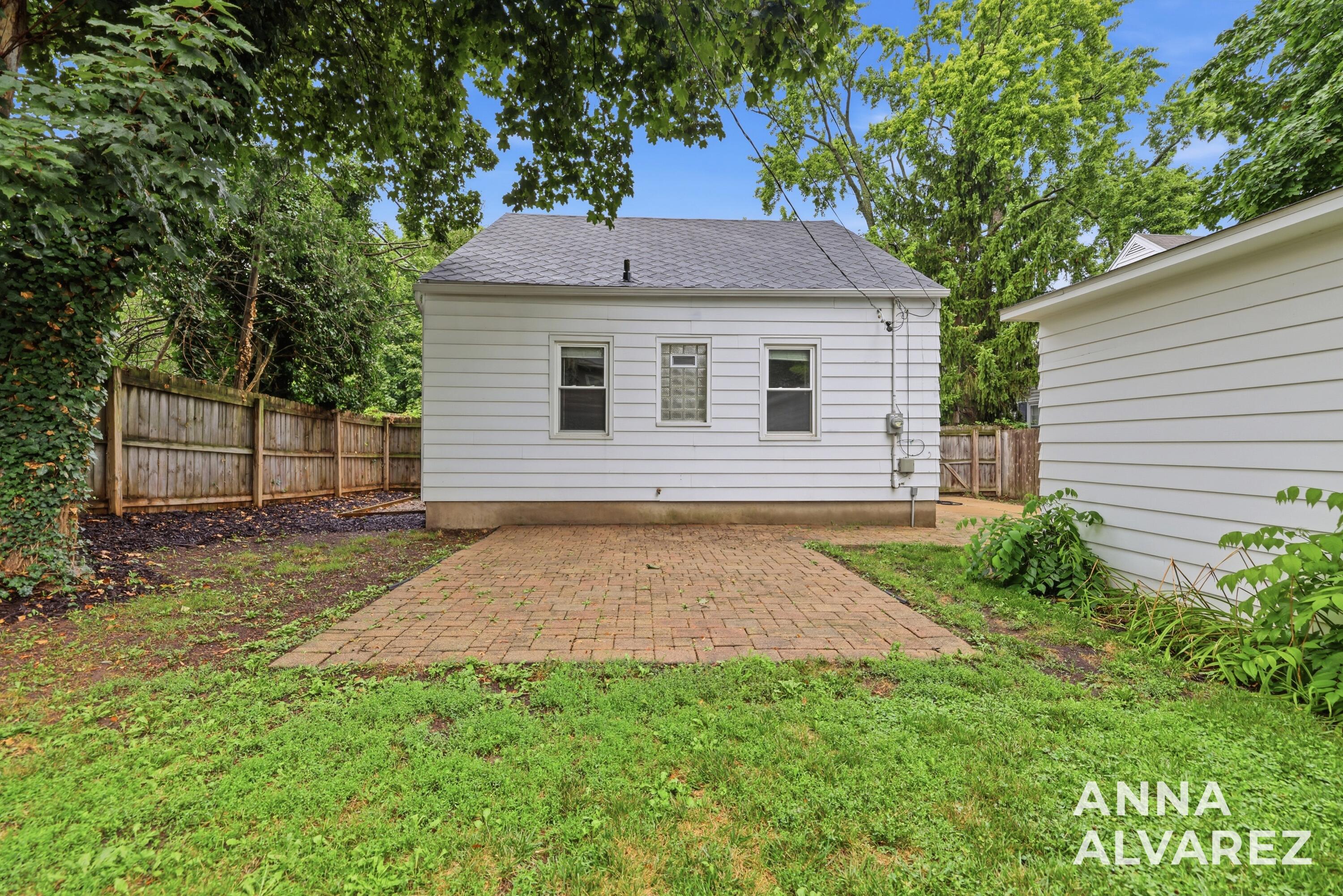 2200 Estelle Drive SE East Grand Rapids MI 49506