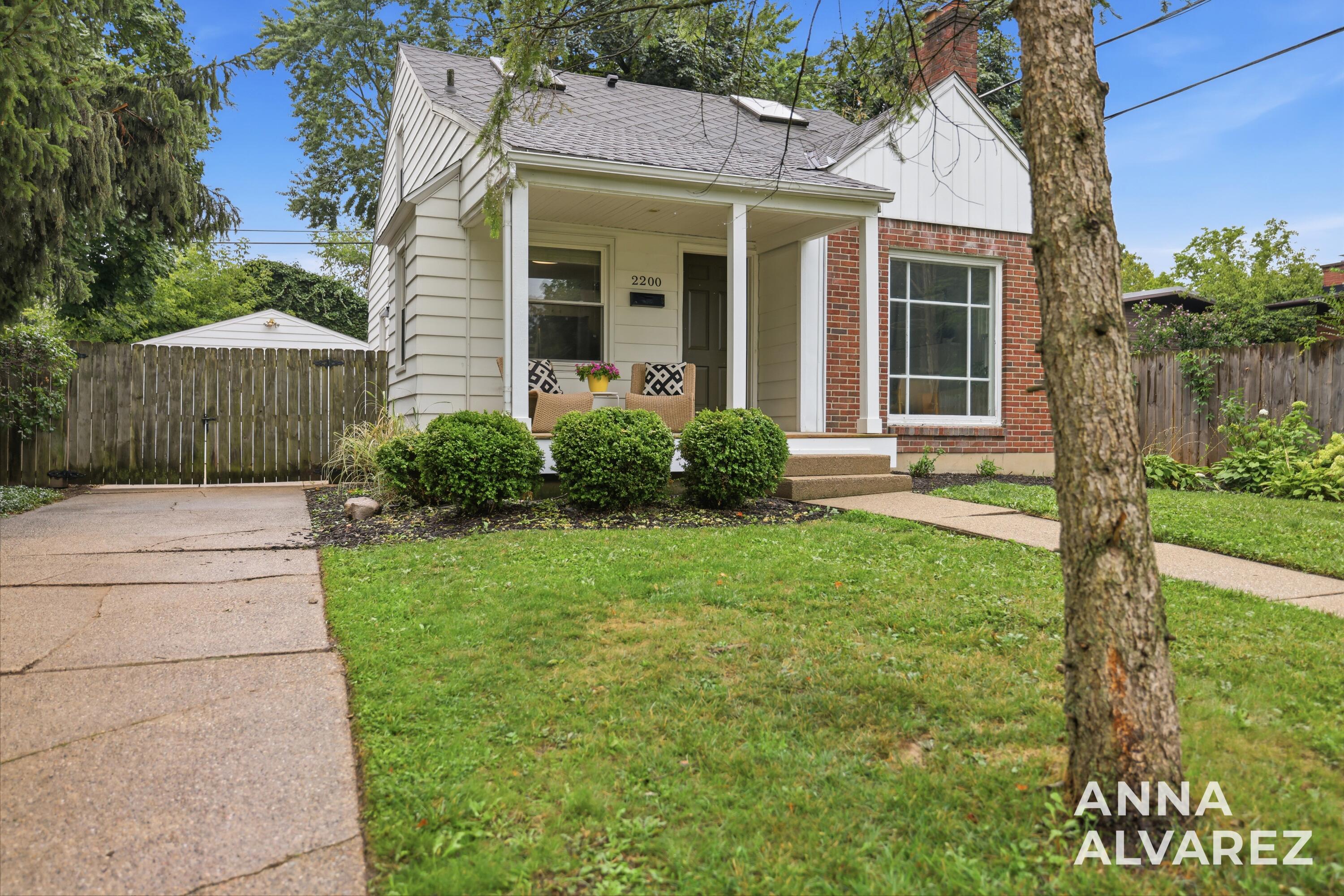 2200 Estelle Drive SE East Grand Rapids MI 49506