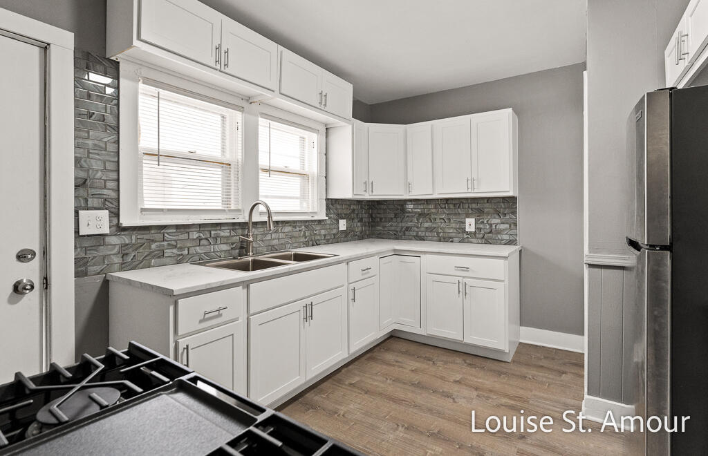 436 Catawba Avenue Muskegon MI 49442