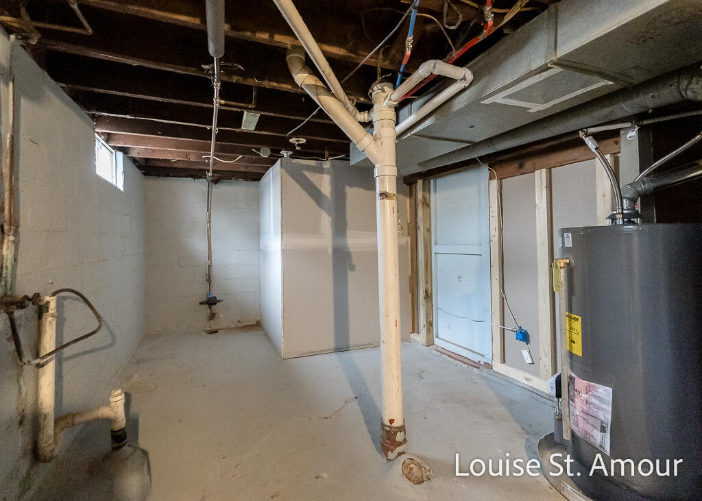 436 Catawba Avenue Muskegon MI 49442