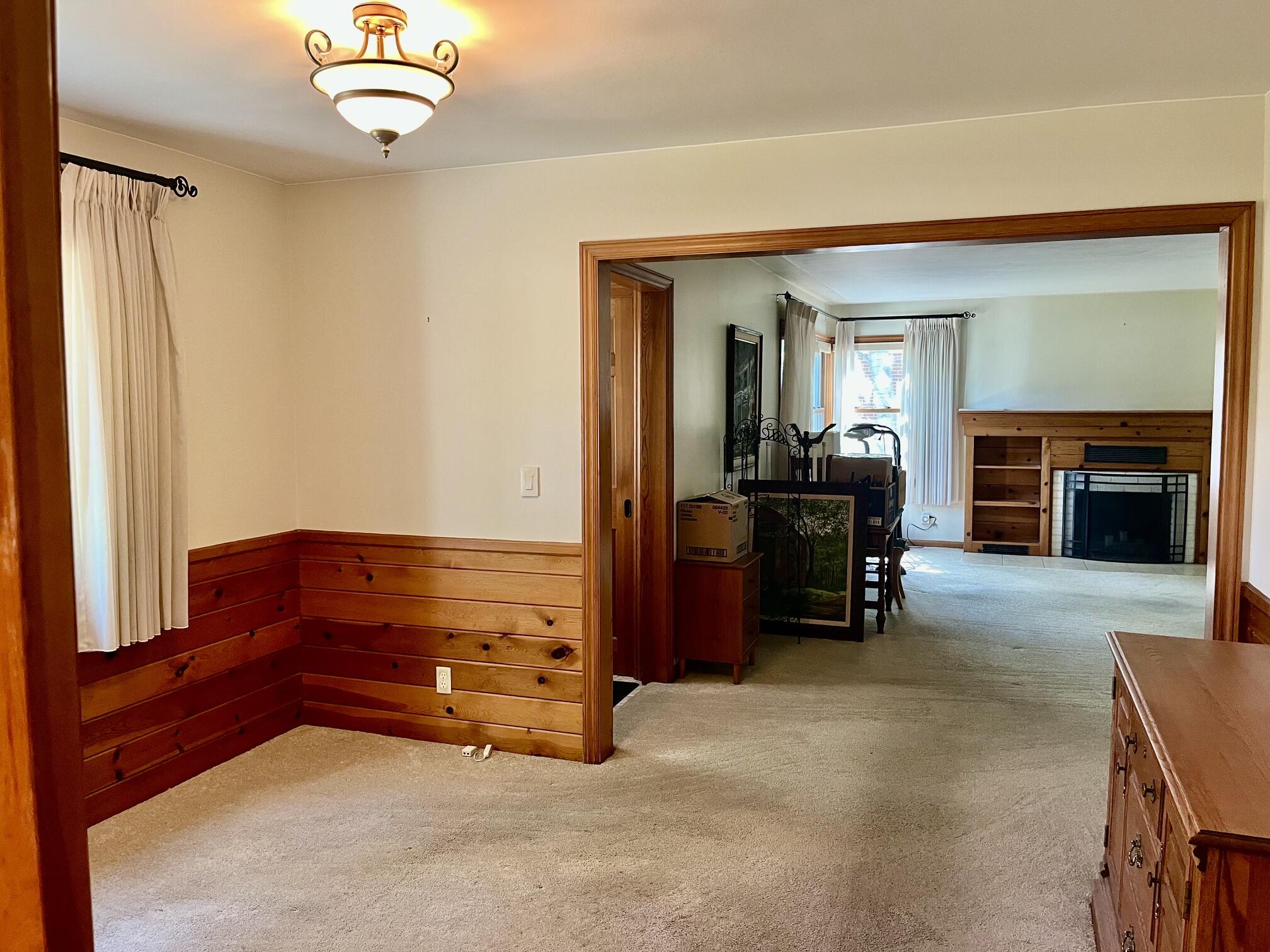 1892 Crestwood Lane Muskegon MI 49441