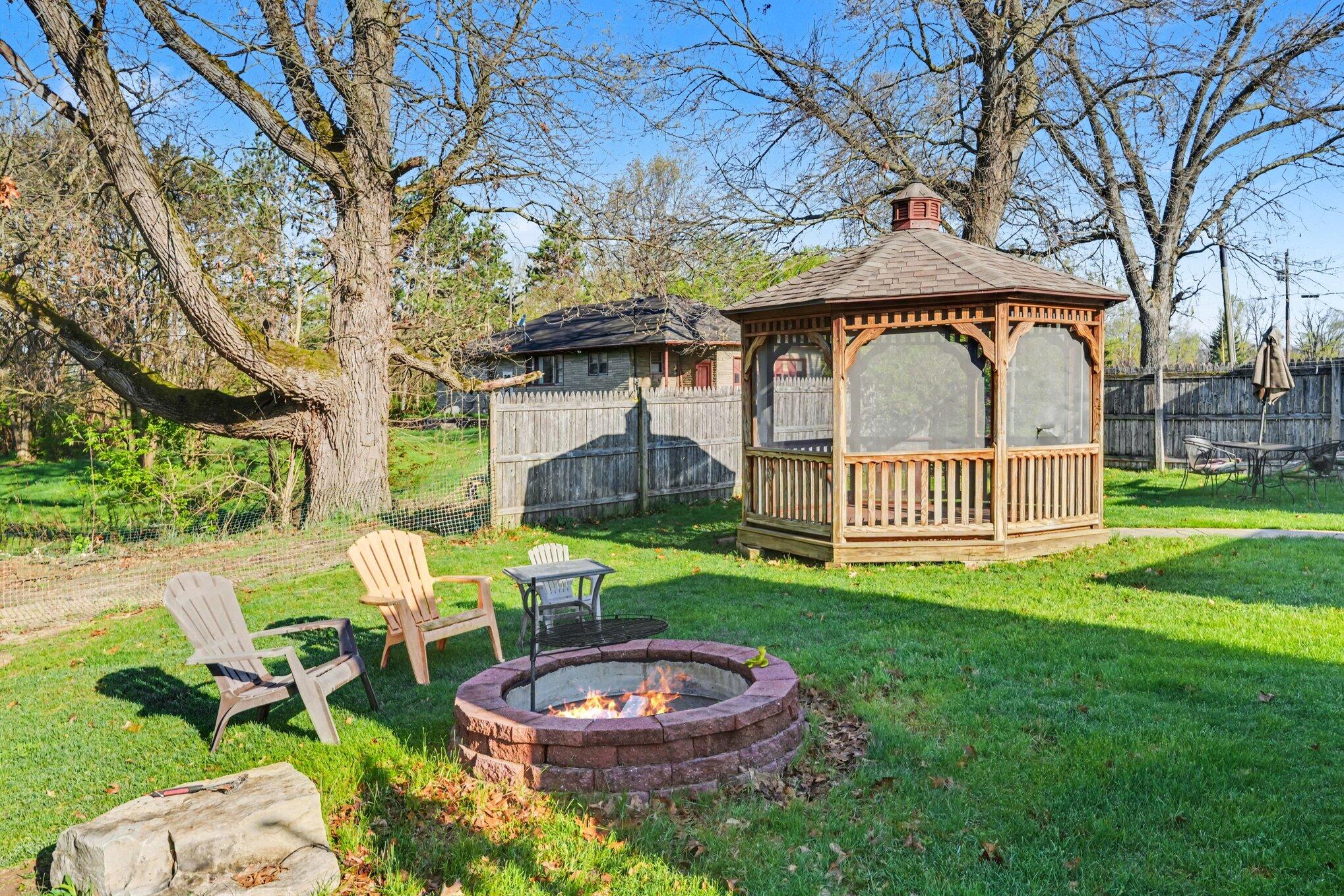 23803 Evan Street Cassopolis MI 49031