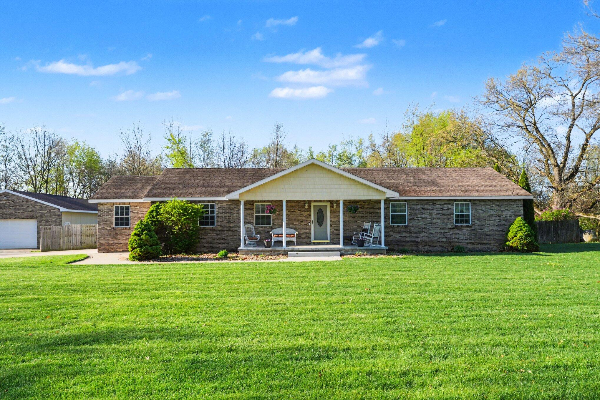 23803 Evan Street Cassopolis MI 49031