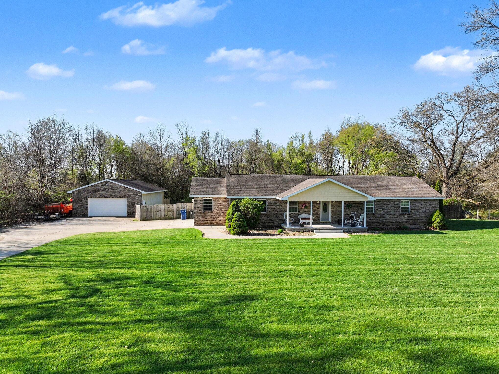 23803 Evan Street Cassopolis MI 49031
