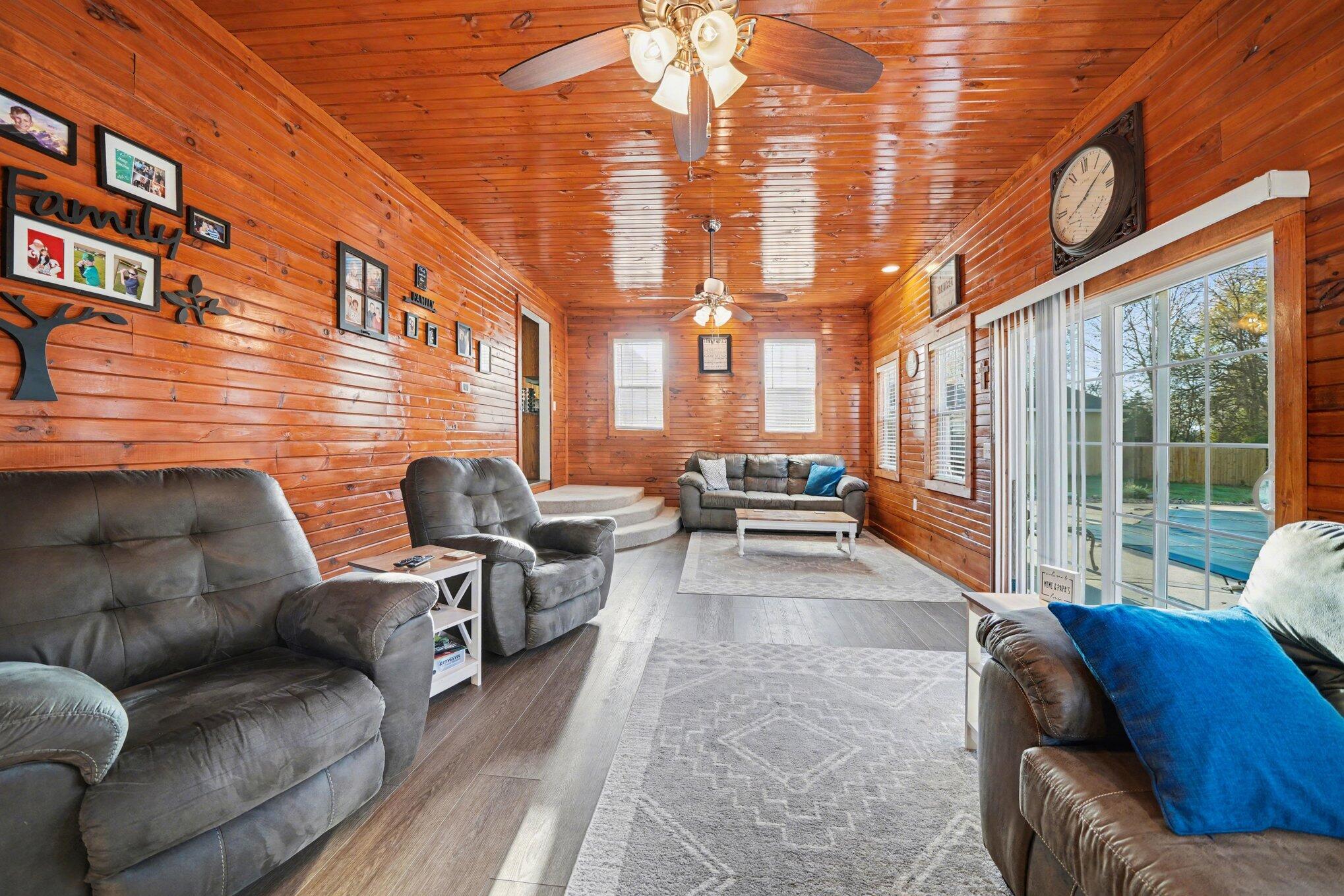 23803 Evan Street Cassopolis MI 49031