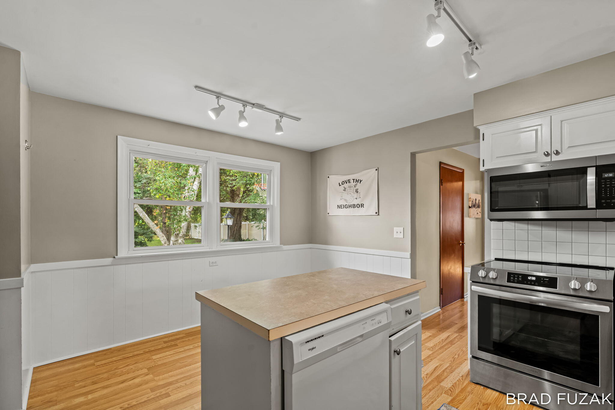 103 Birchwood Avenue Holland MI 49423