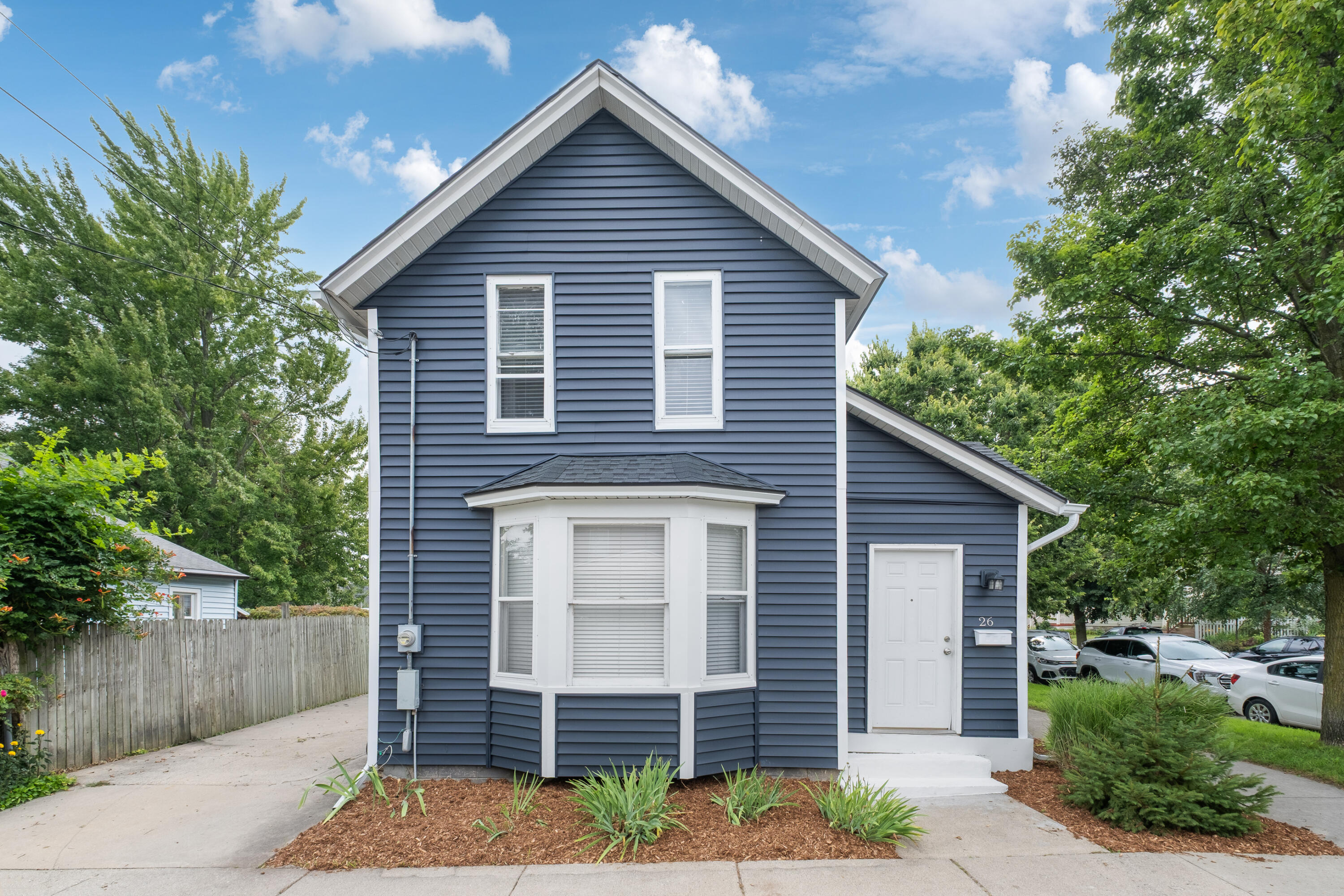 26 Dennis Avenue SE Grand Rapids MI 49506