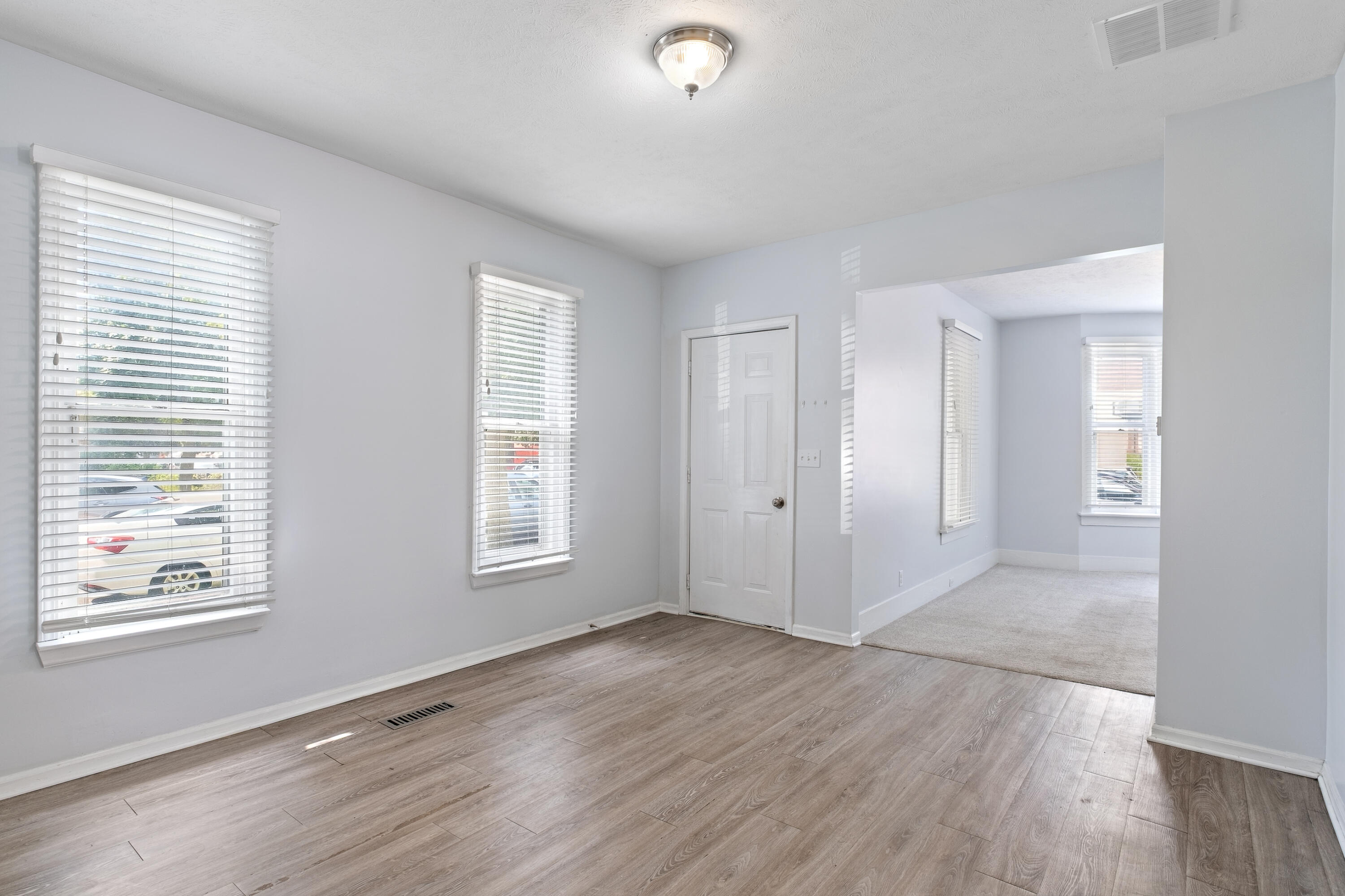 26 Dennis Avenue SE Grand Rapids MI 49506