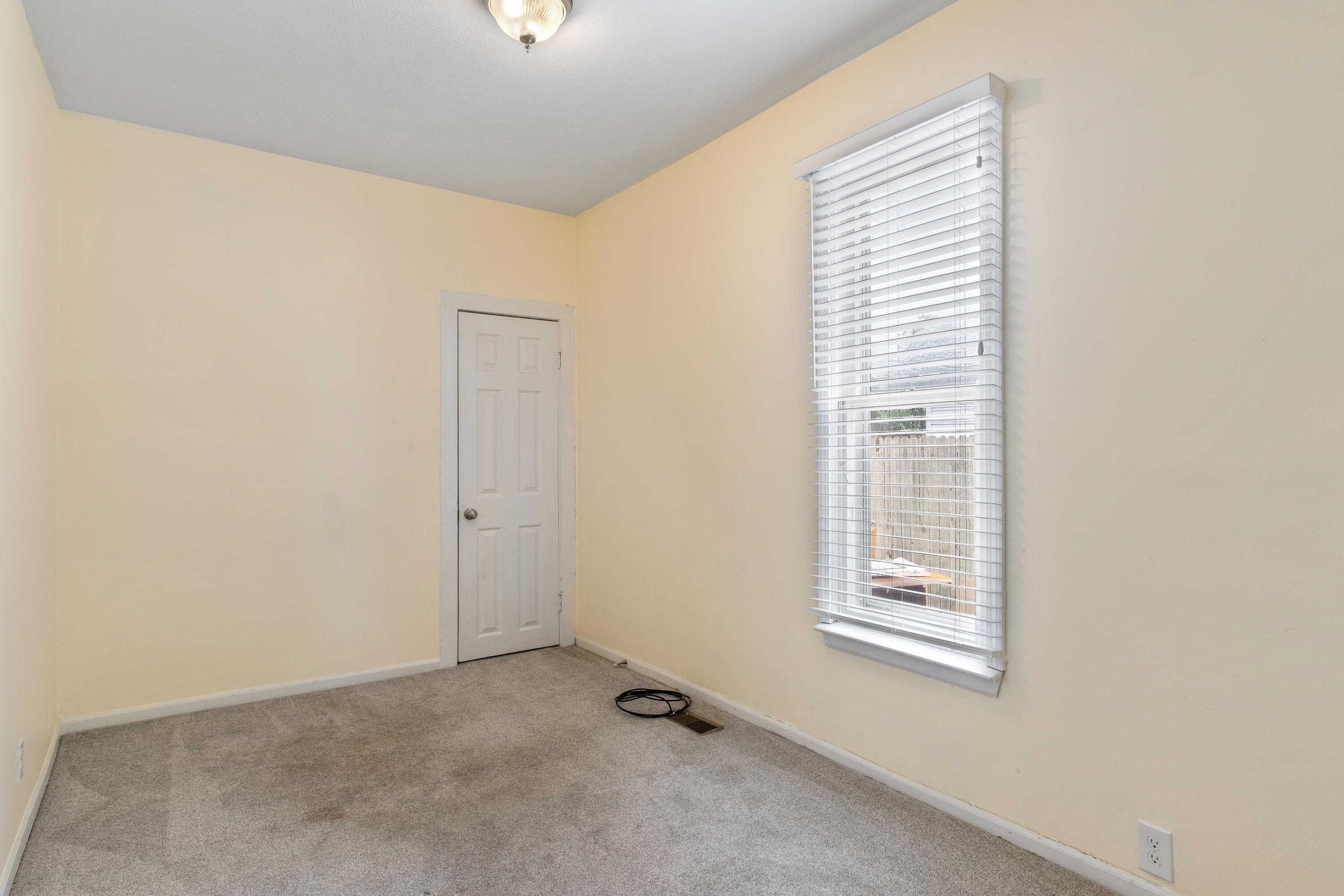 26 Dennis Avenue SE Grand Rapids MI 49506