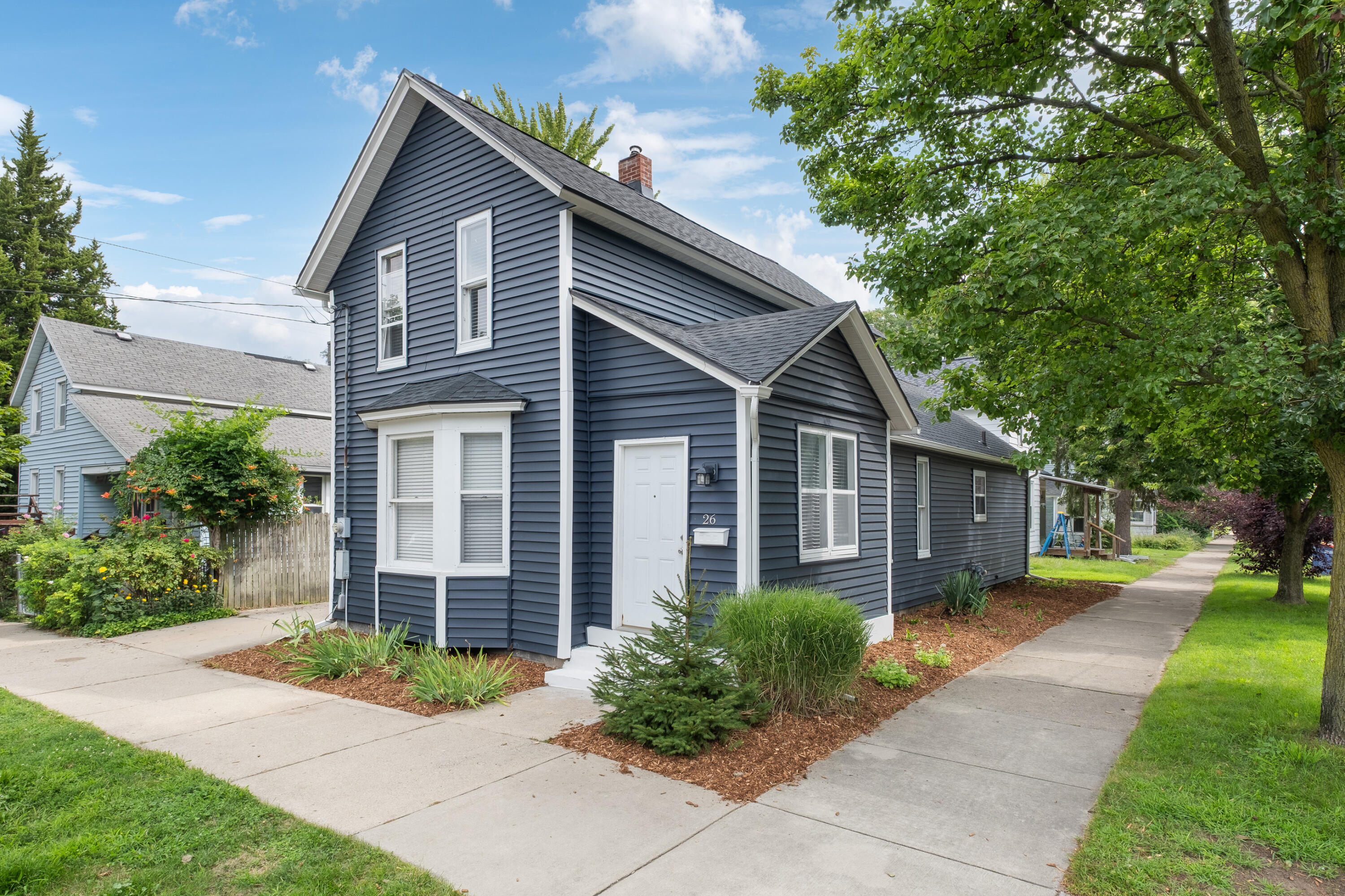 26 Dennis Avenue SE Grand Rapids MI 49506