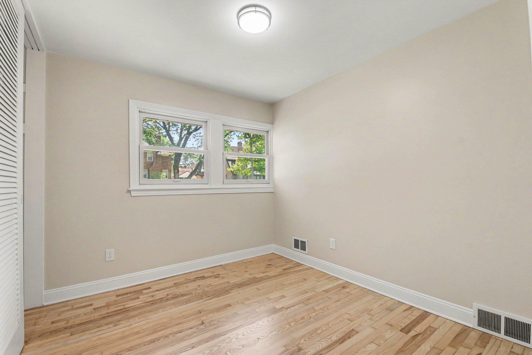 1521 Lake Grove Avenue SE East Grand Rapids MI 49506