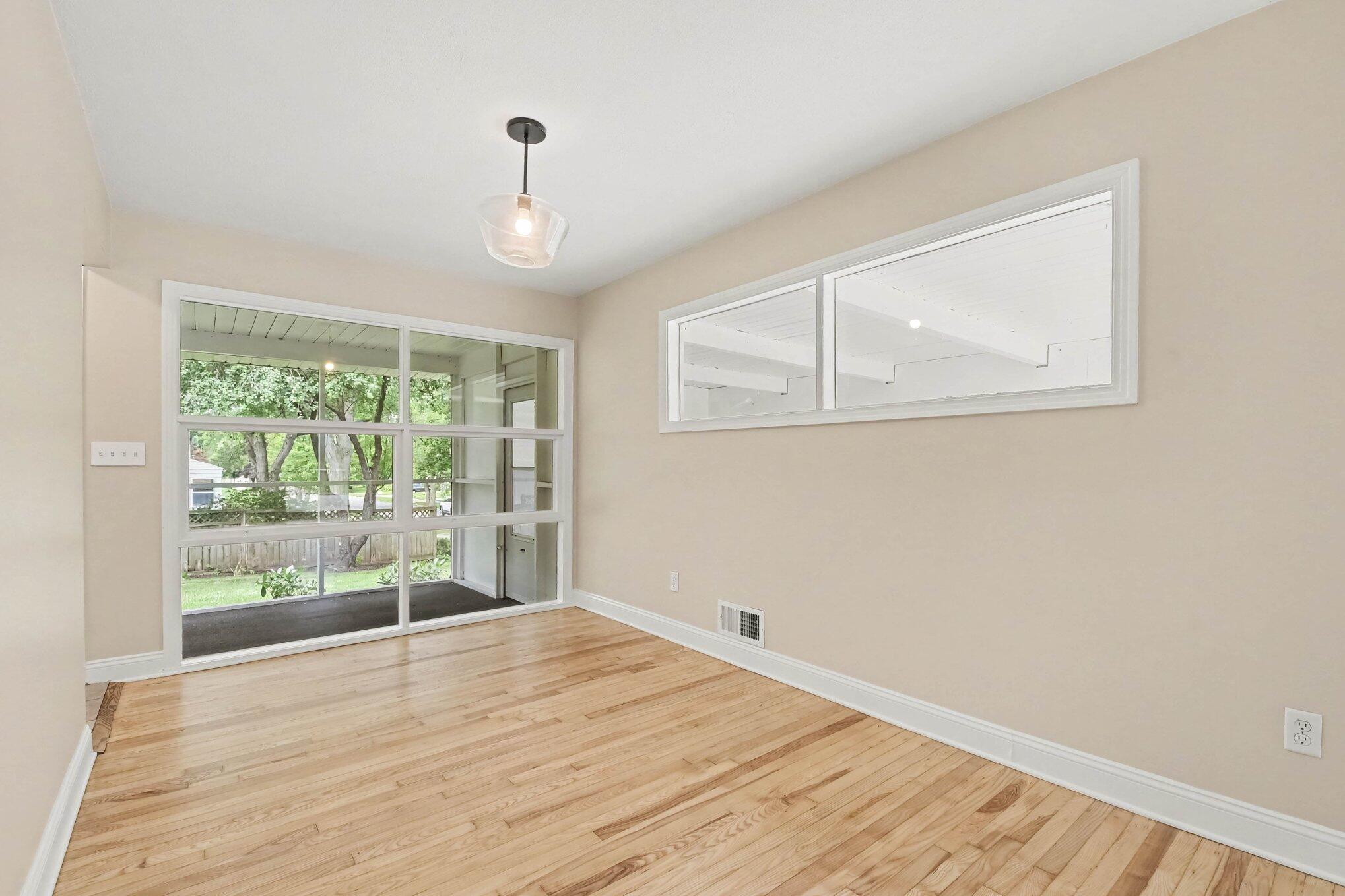 1521 Lake Grove Avenue SE East Grand Rapids MI 49506