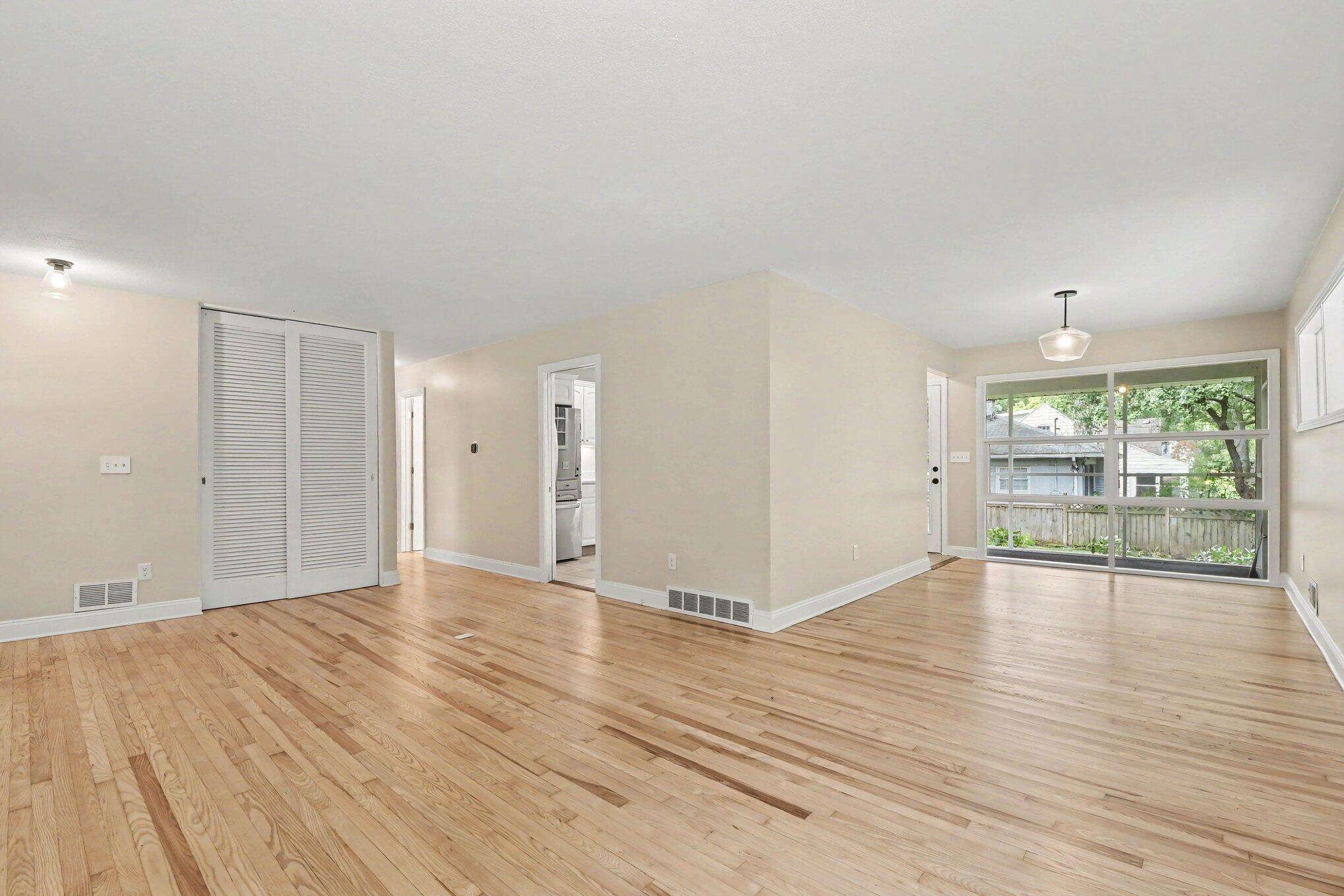 1521 Lake Grove Avenue SE East Grand Rapids MI 49506