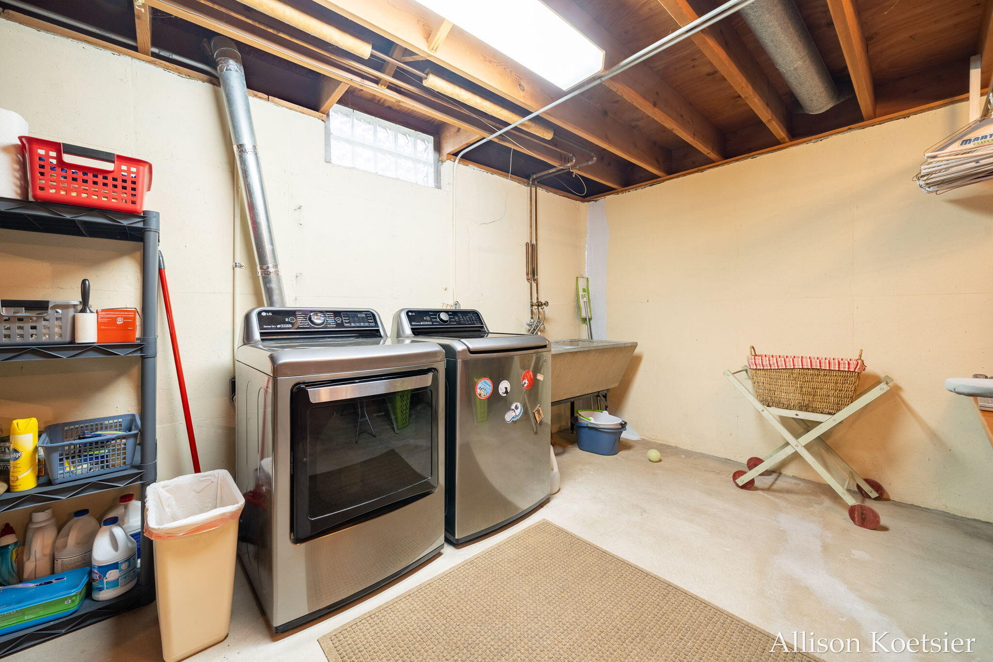 340 Worcester Drive NE Grand Rapids MI 49503