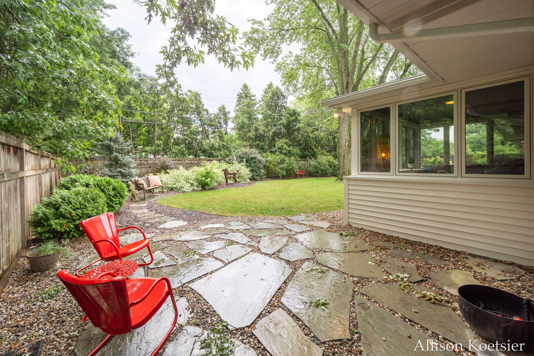 340 Worcester Drive NE Grand Rapids MI 49503