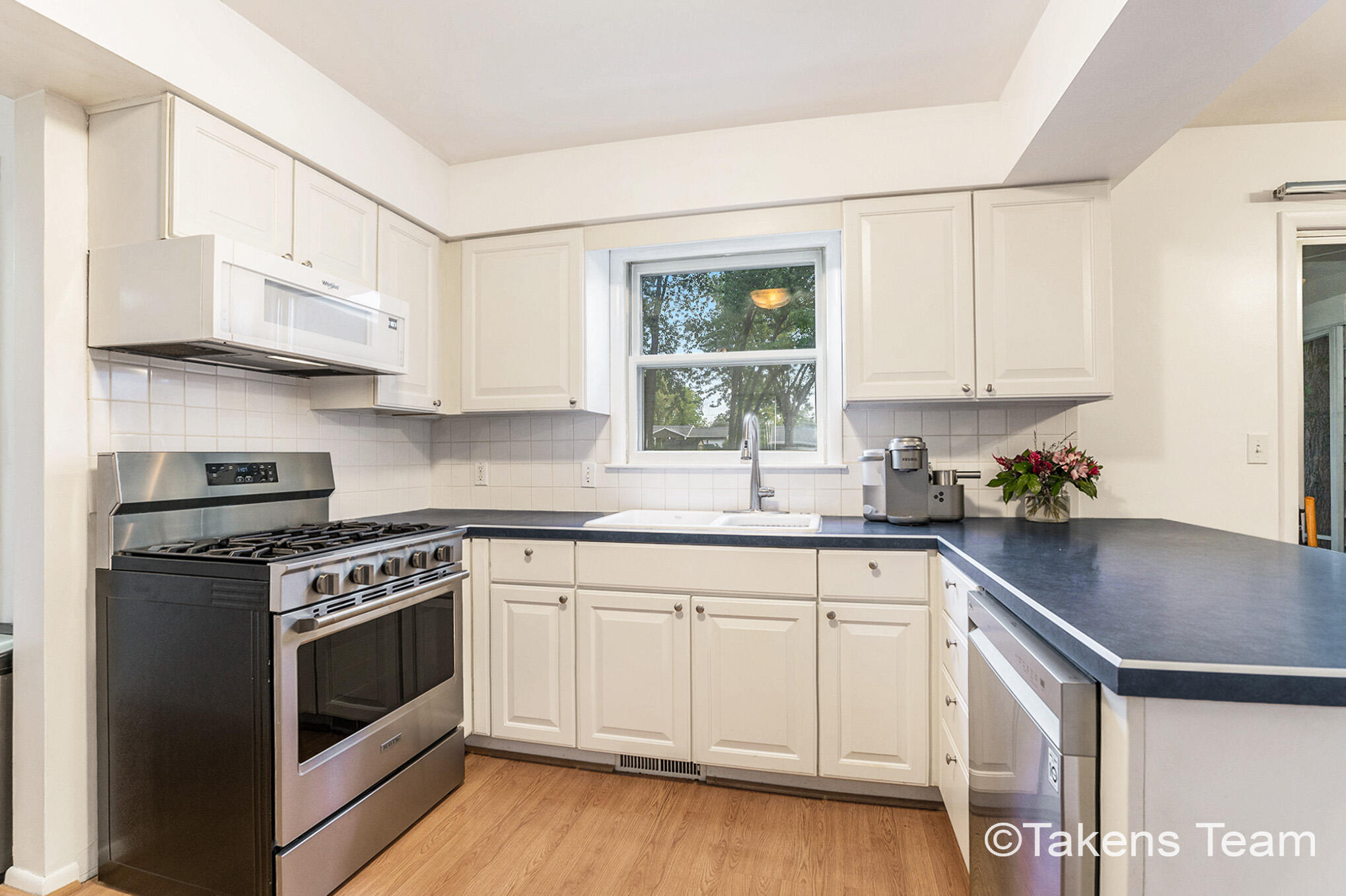 4223 Burton Street SE Grand Rapids MI 49546