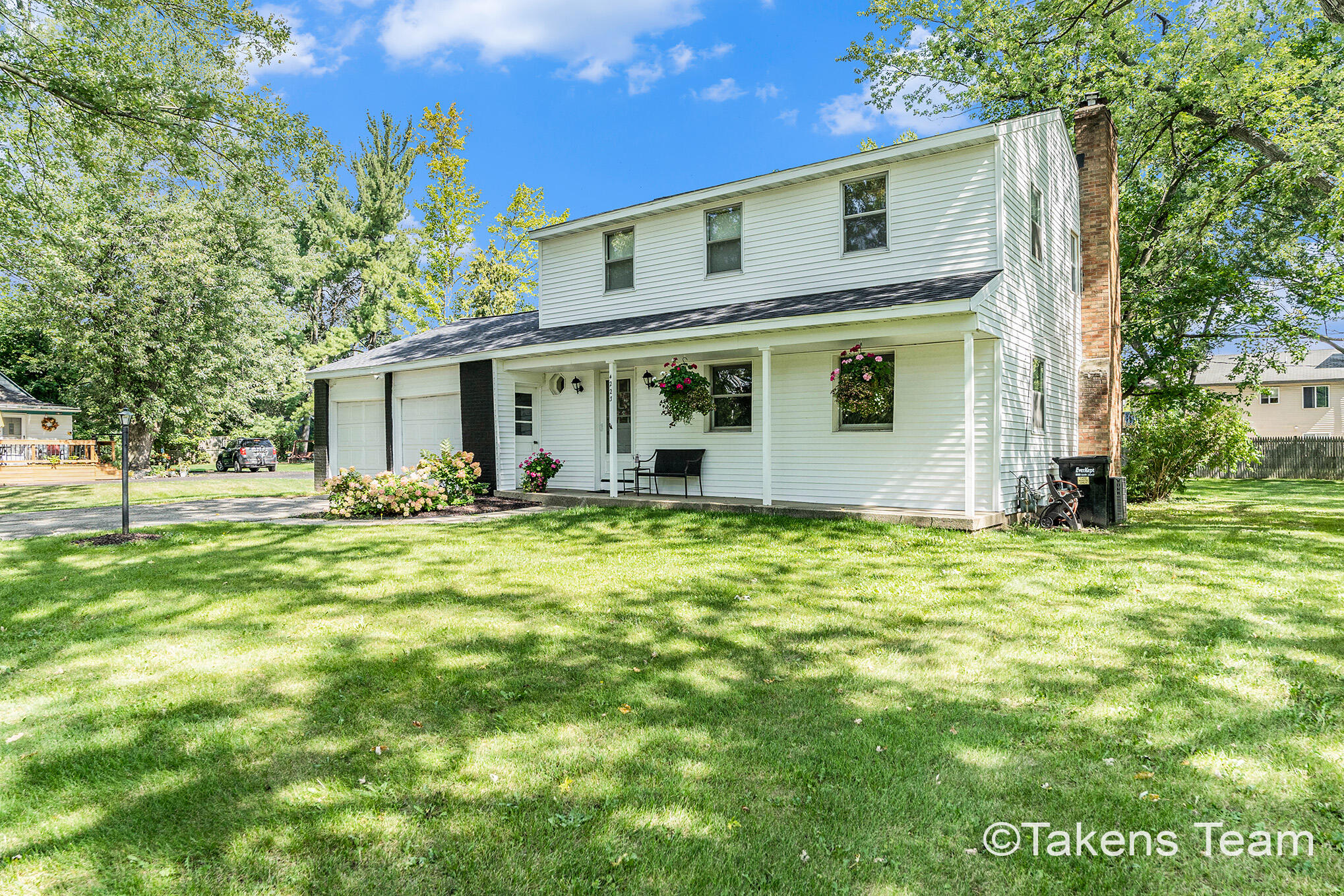 4223 Burton Street SE Grand Rapids MI 49546