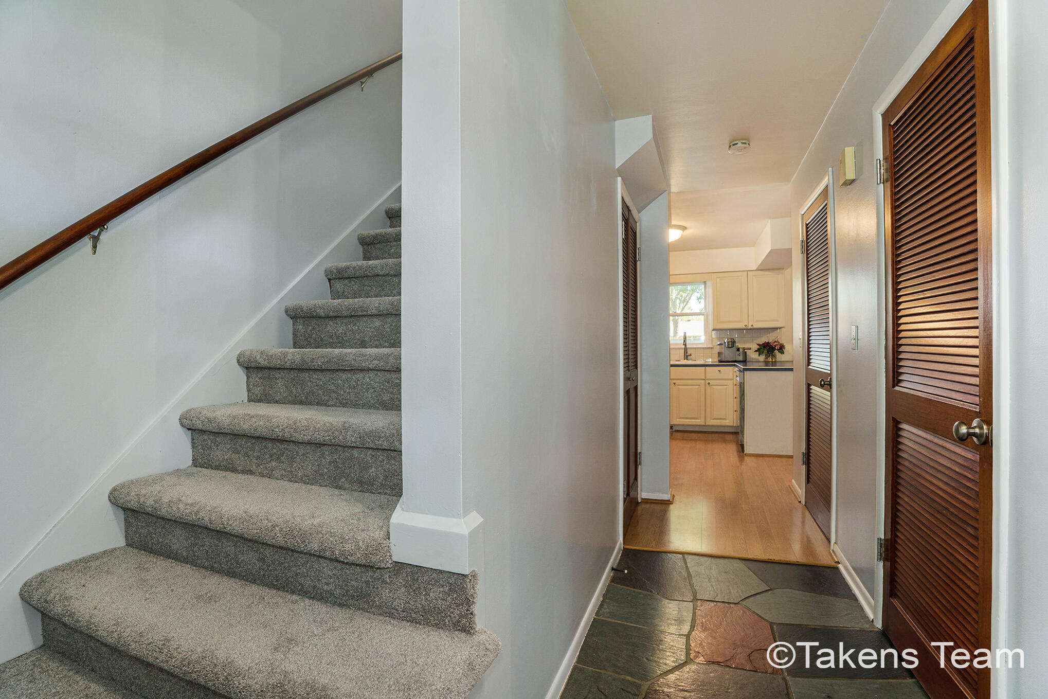 4223 Burton Street SE Grand Rapids MI 49546