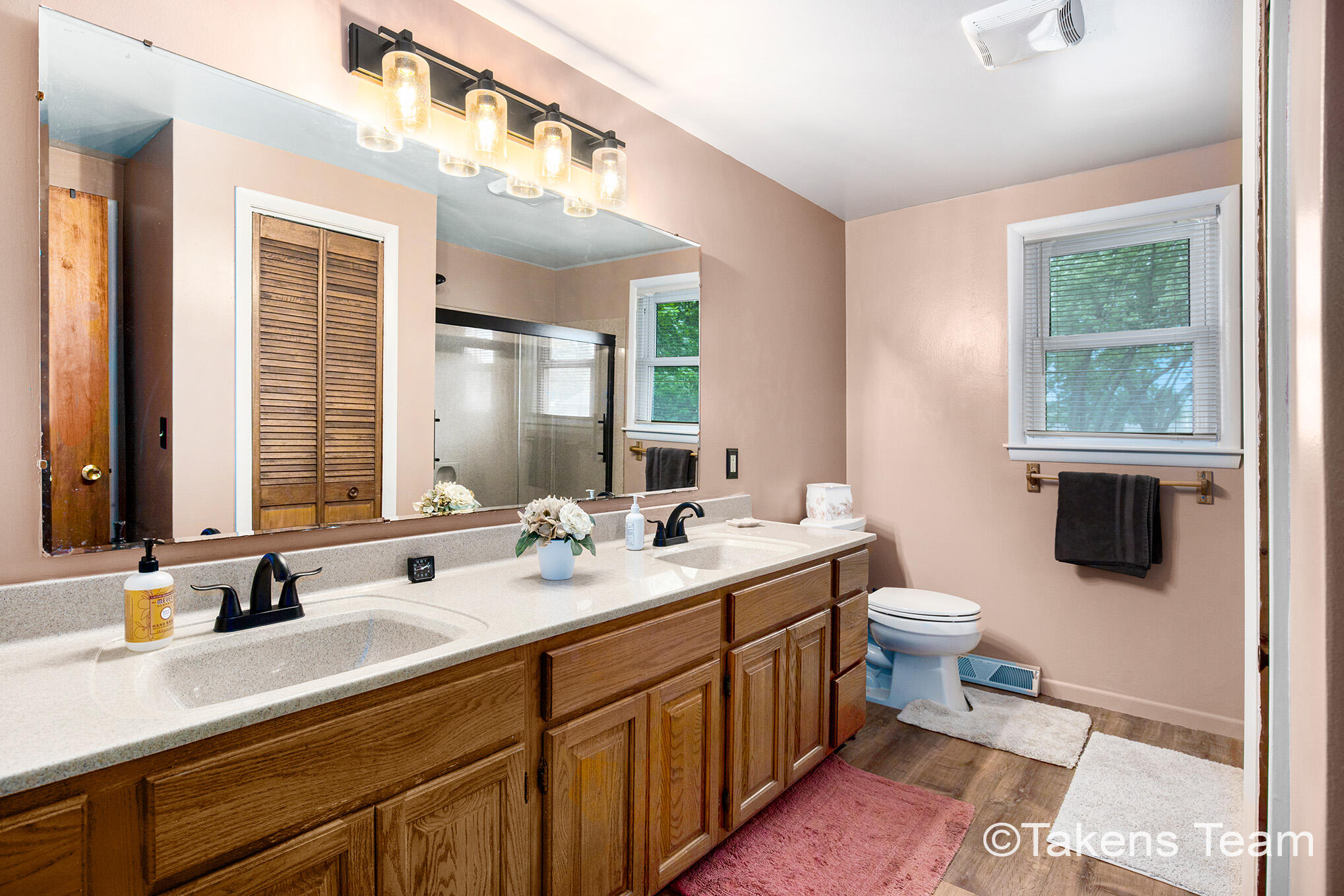 4223 Burton Street SE Grand Rapids MI 49546