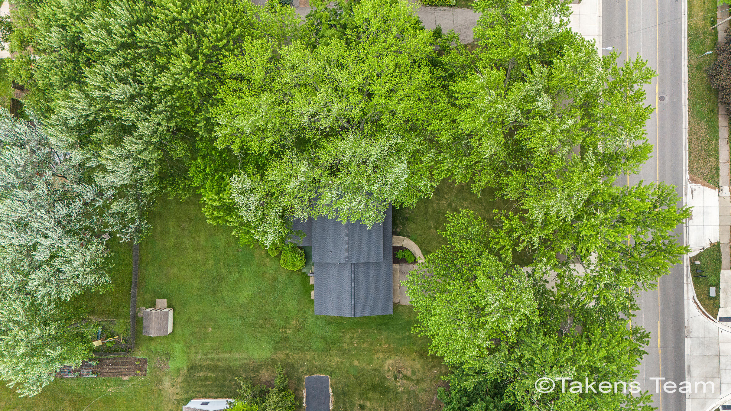 4223 Burton Street SE Grand Rapids MI 49546