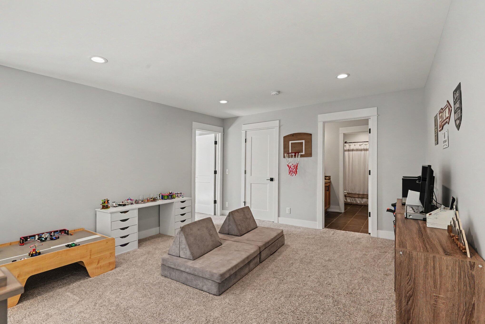 3561 Woodfield Court Hamilton MI 49419