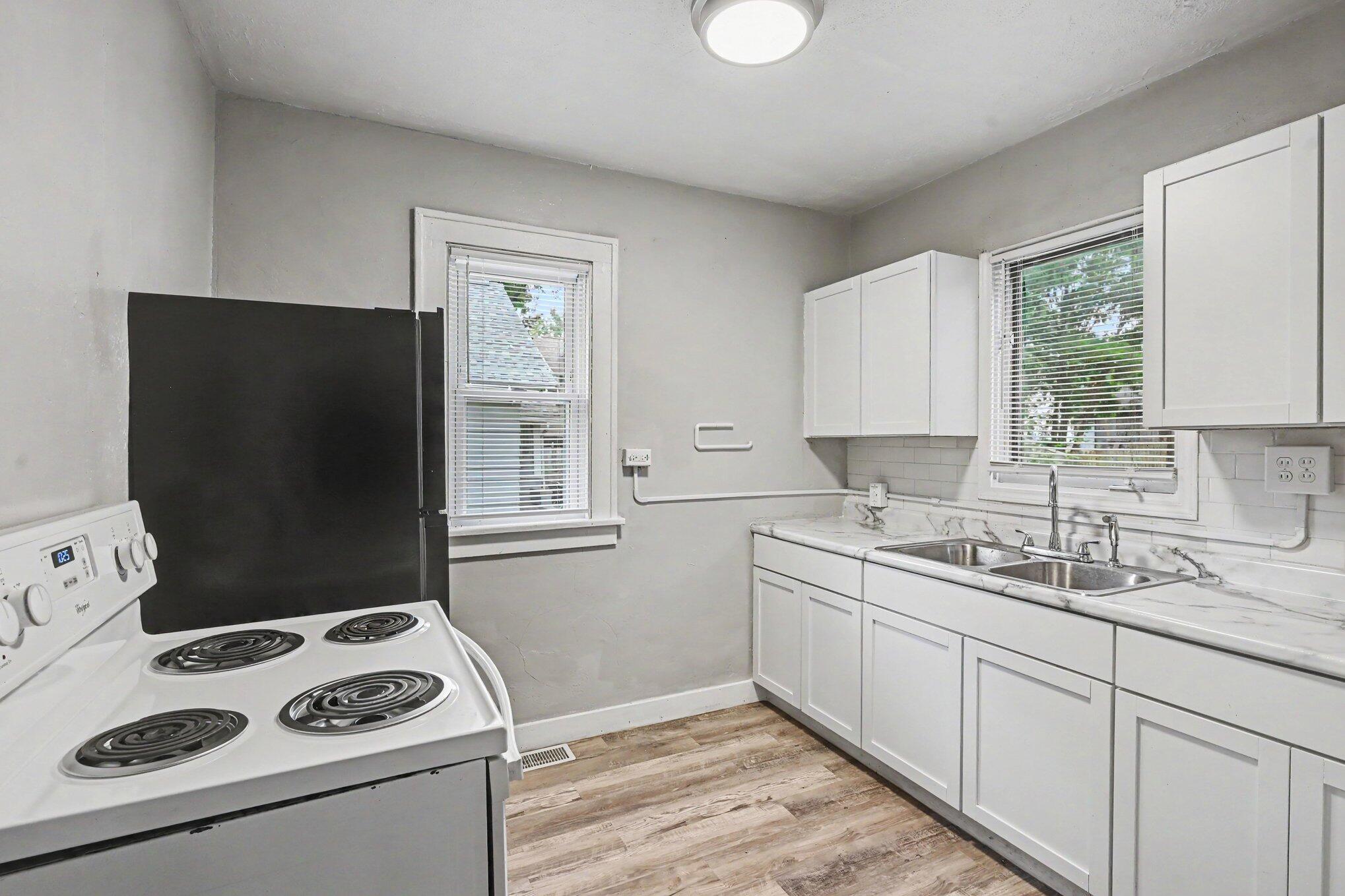 414 Trimble Avenue Kalamazoo MI 49048