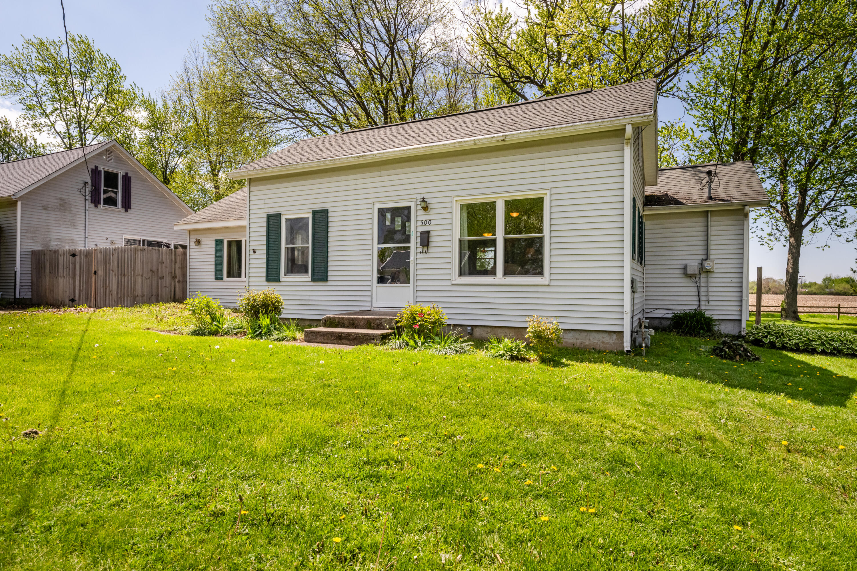 500 Sherwood Street Three Oaks MI 49128